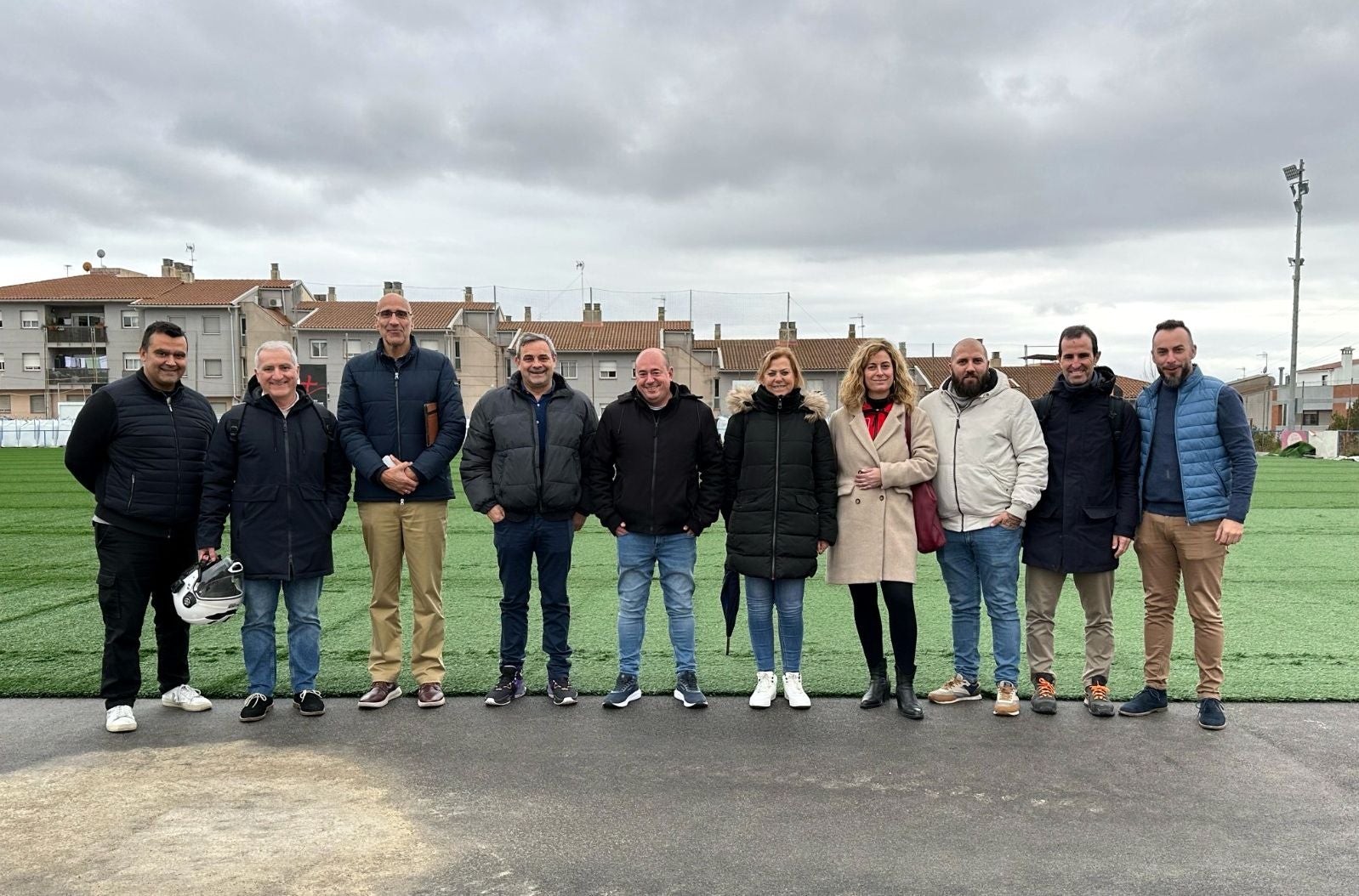 Visita a les obres renovació de la gespa Camp Futbol Les Arenes | Ajuntament de Terrassa