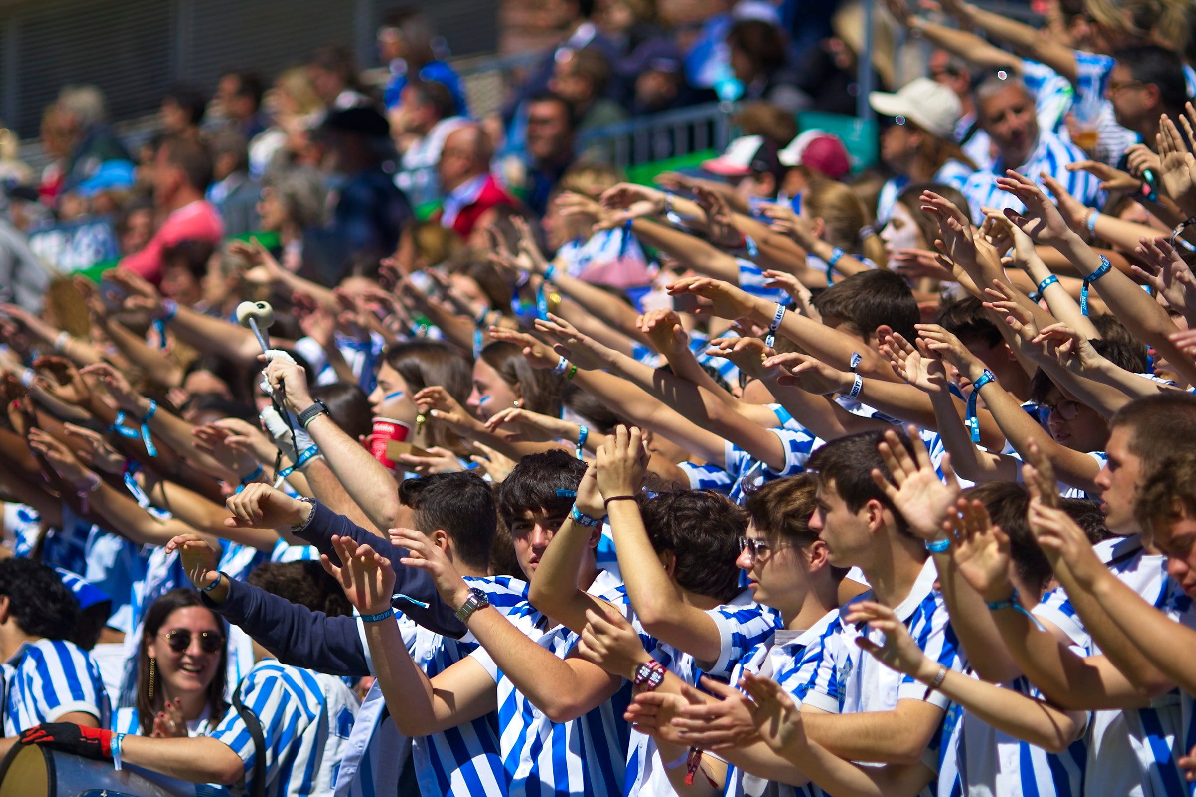 L'equip femení del Club Egara ha fet història en el món de l'hoquei. Les blanc-i-blaves s'han proclamat campiones de la Copa de la Reina després de vèncer a la gran final al Club de Campo als Shoot Outs. Aquesta era la primera vegada que les terrassenques es classificaven per a la final d'aquesta competició i la primera ha estat la vençuda. A més, ho han pogut fer a les seves instal·lacions i davant de tota la seva afició | Cristian Torras