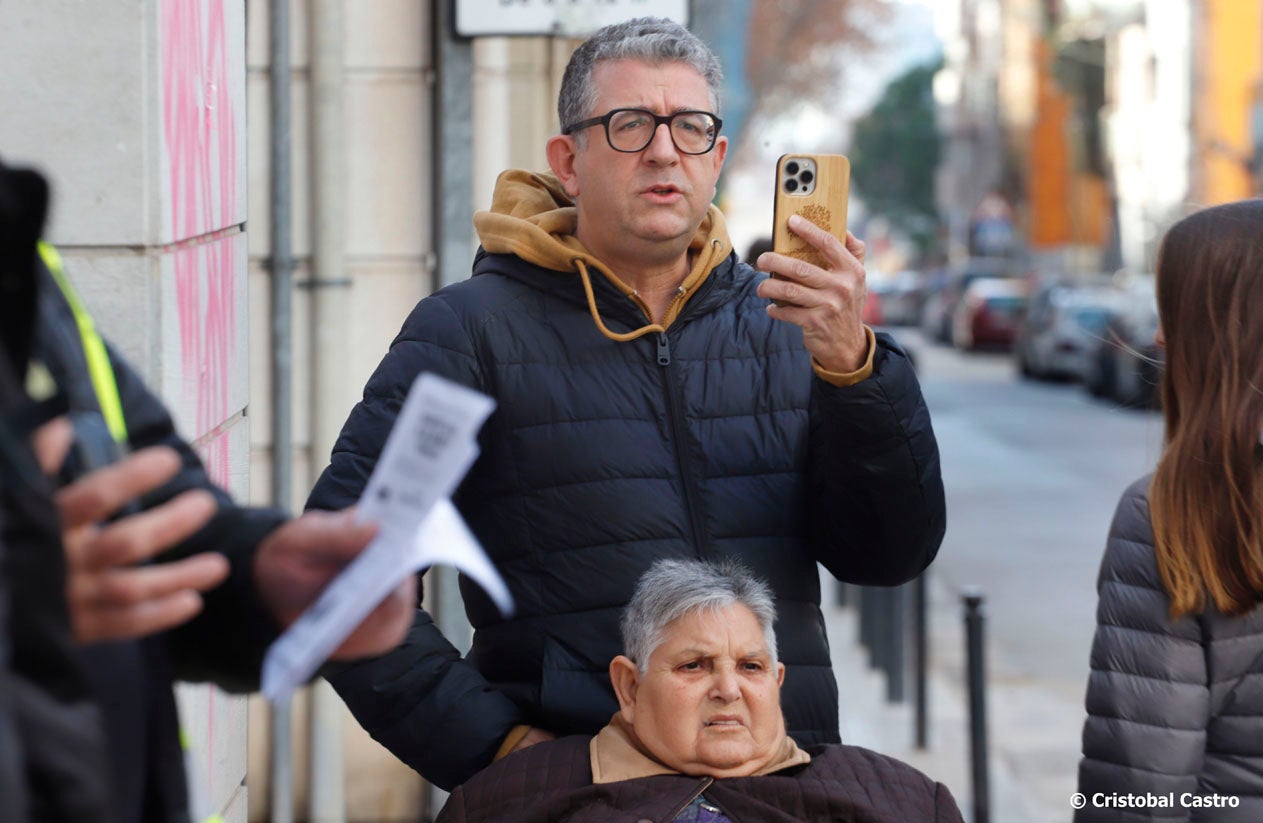 Manel Okey, en una imatge recent a Terrassa | Cristóbal Castro