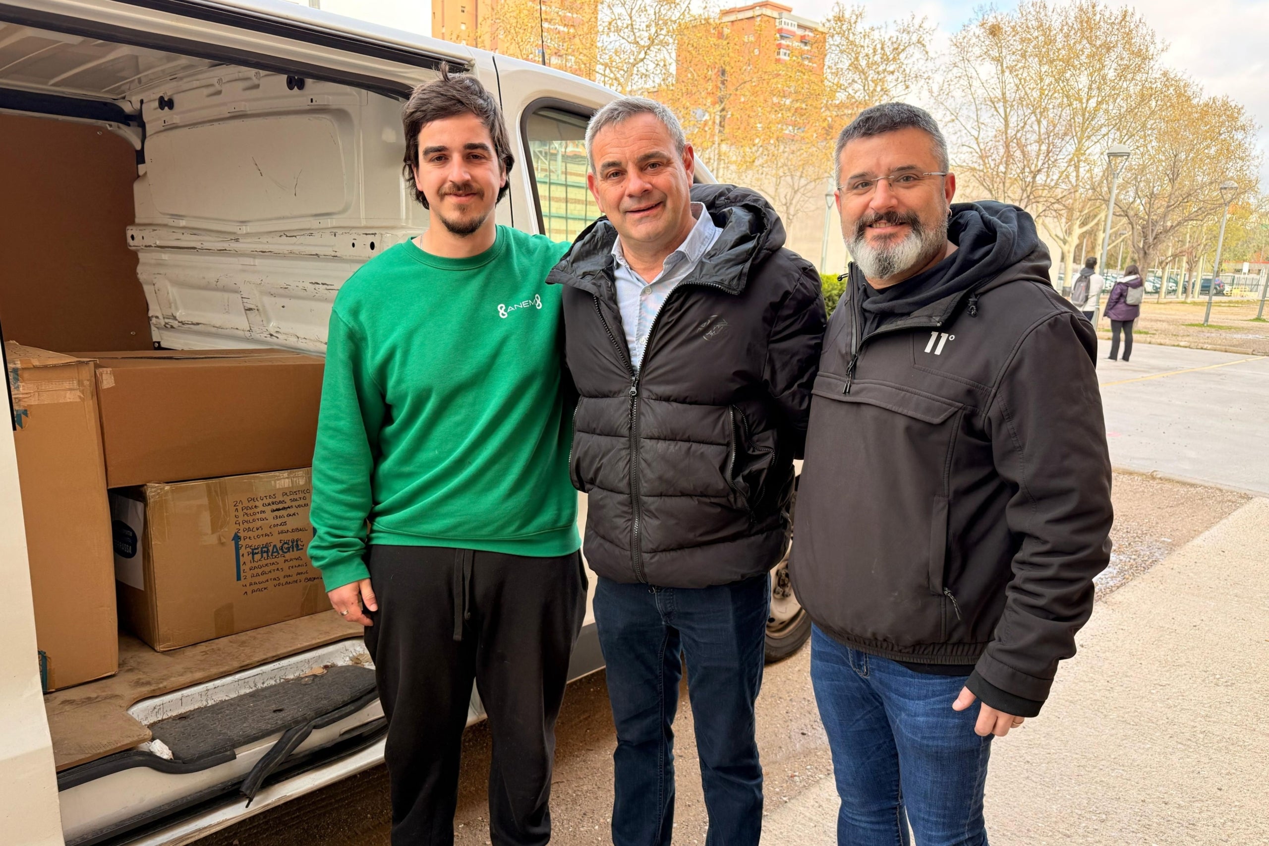 Terrassa enviarà 25 quilos de material esportiu a Paiporta | Ajuntament de Terrassa