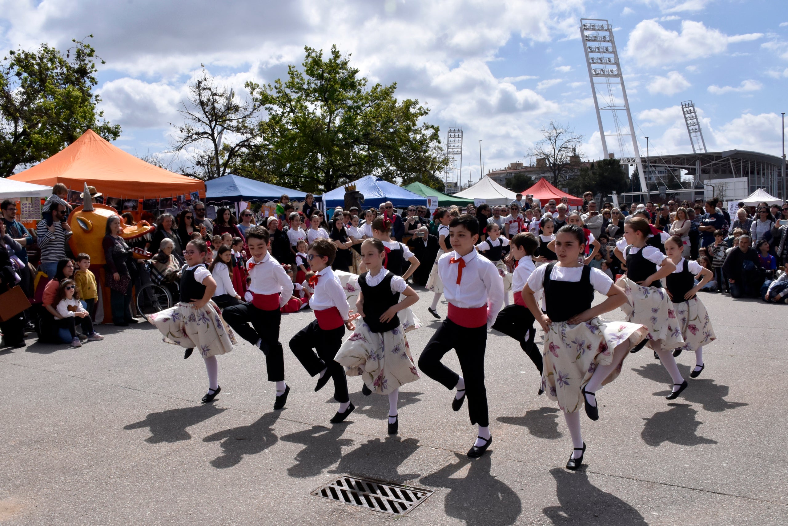 Celebració de la 15a Culturassa a la plaça de Can Roca, al barri de Poble Nou-Zona Esportiva| Marcel Marsal