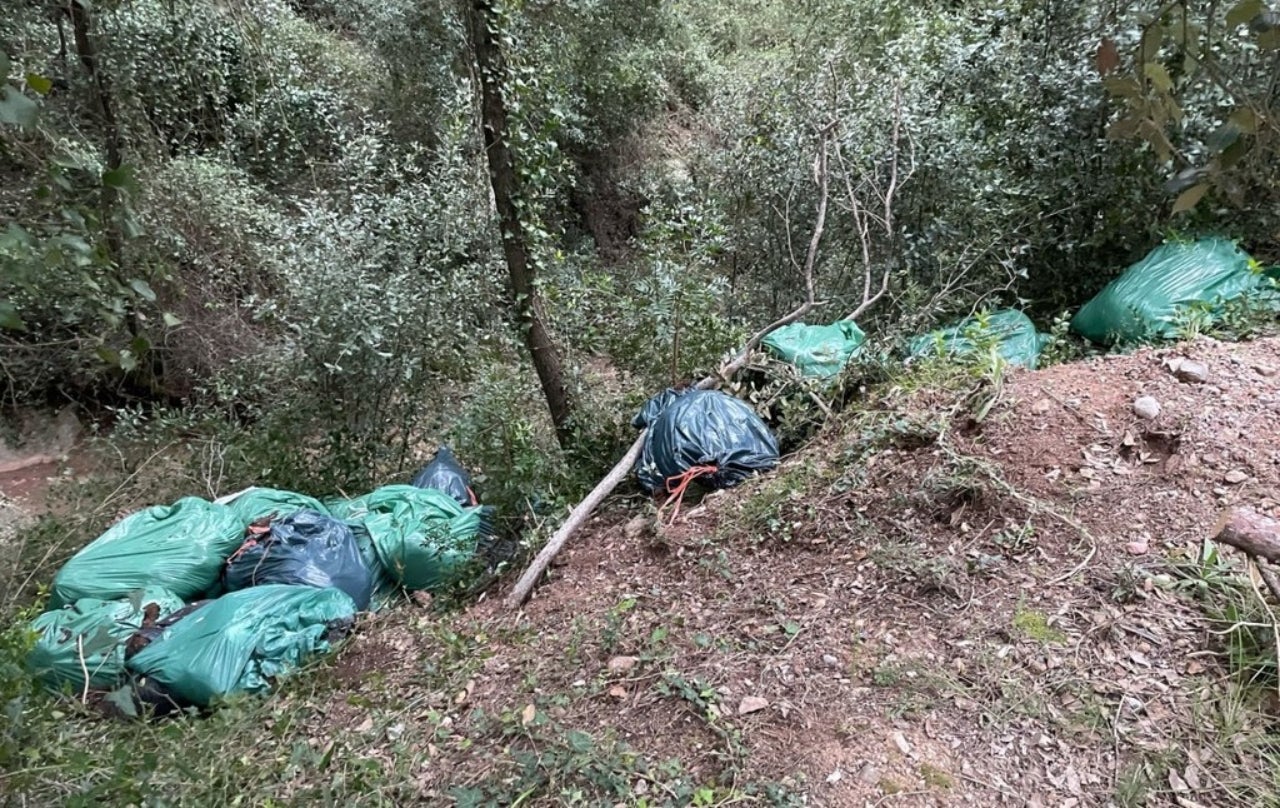 Abocament il·legal localitzat a l'entorn natural de Matadepera | Aj. Matadepera