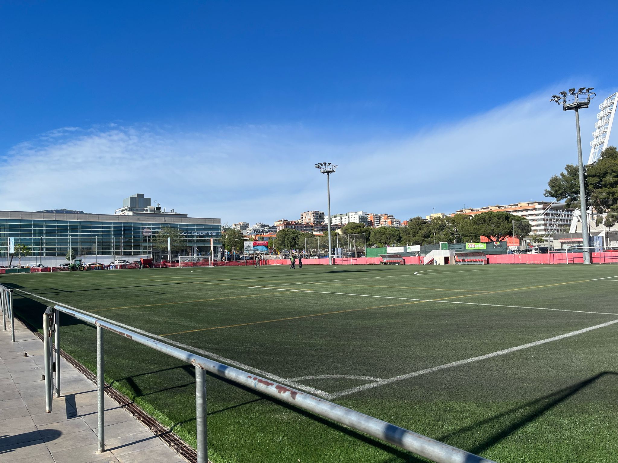 Obres de millora a les piscines exteriors i camps de futbol del CN Terrassa | CN Terrassa
