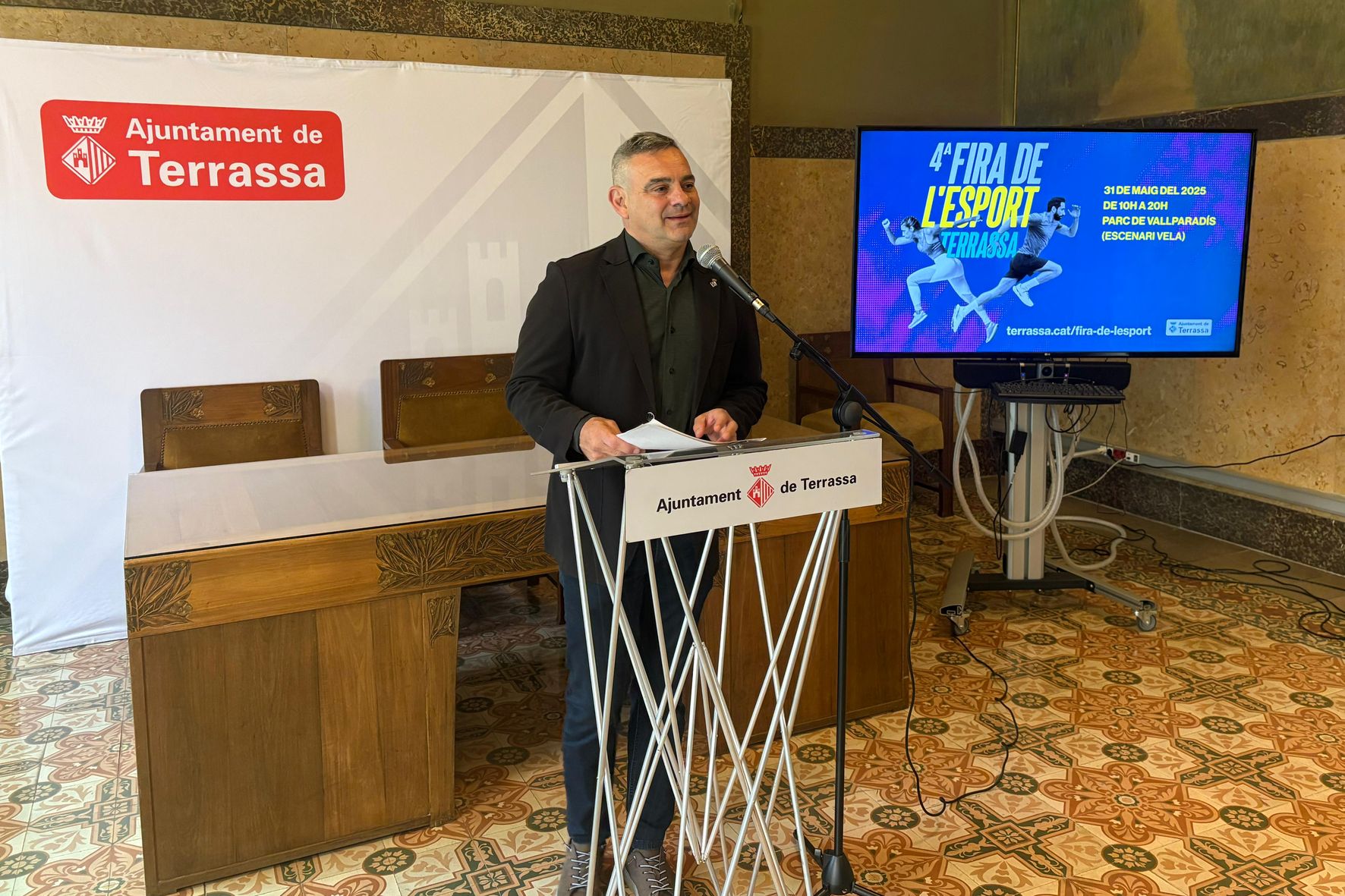 Alberto Muñoz, concejal de Deportes, presenta la 4ª edición de la Fira de l'Esport / cedida