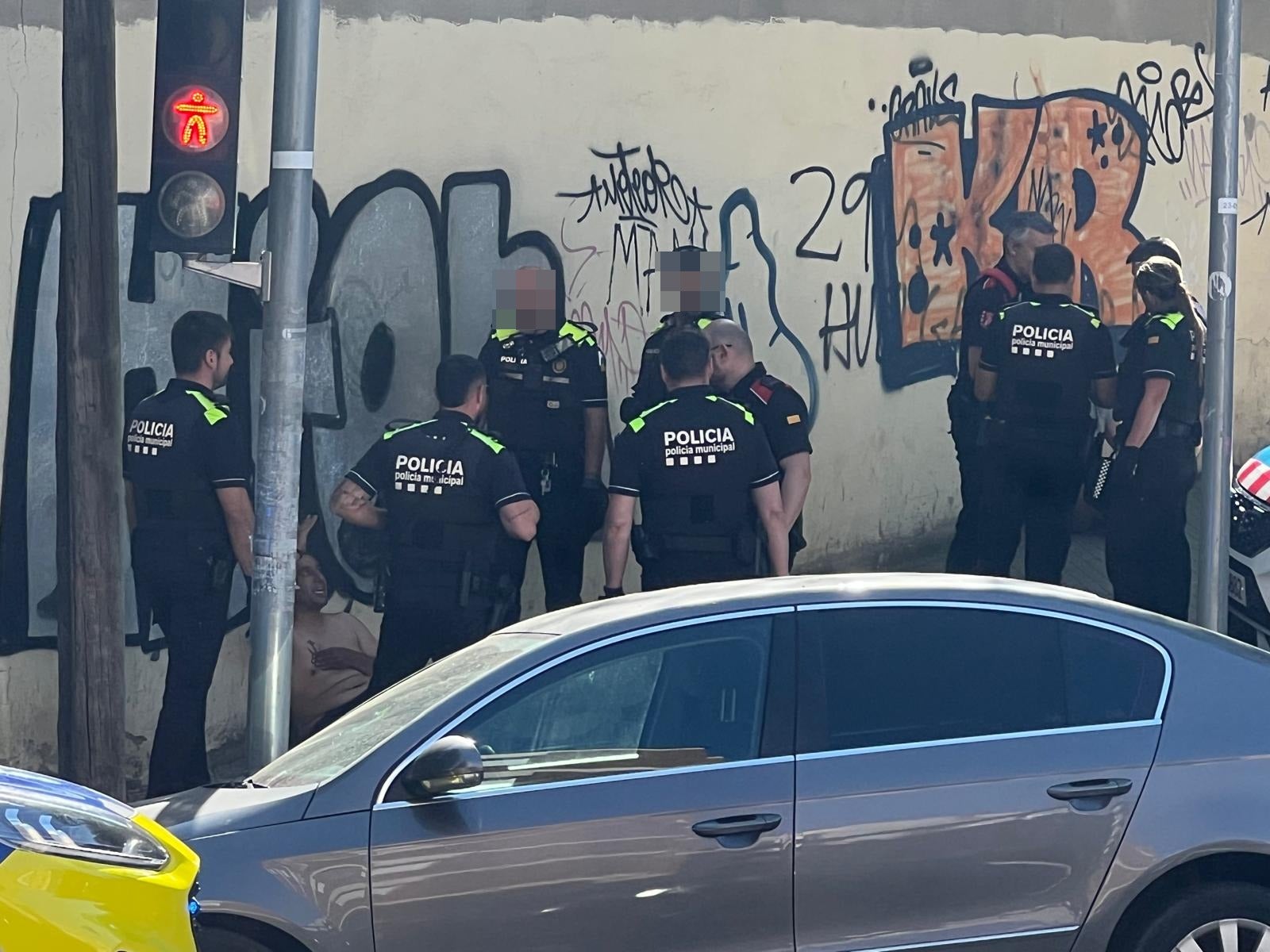 Gran desplegament policial per una baralla entre dues persones a Terrassa | Cedides
