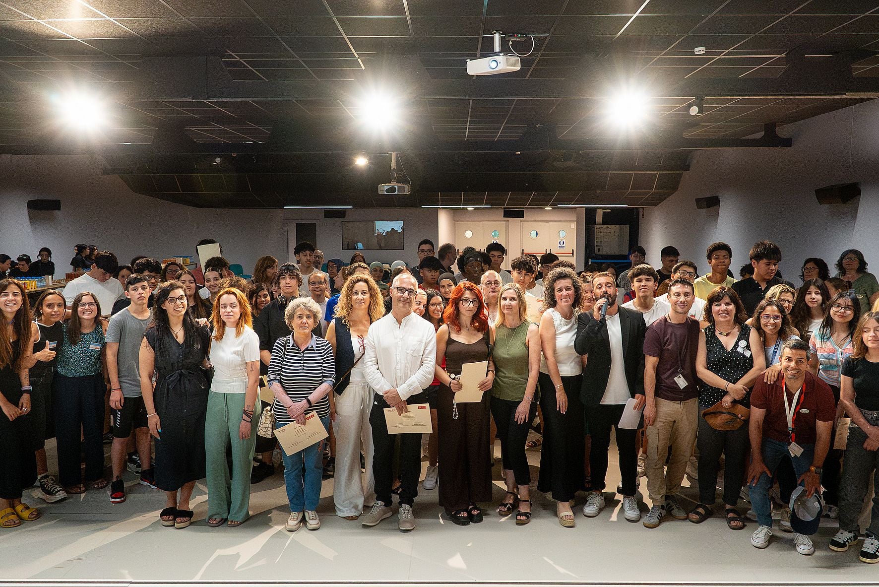Tradicional acte de lliurament de diplomes del programa 'Tastets d'Oficis' | Ajuntament de Terrassa