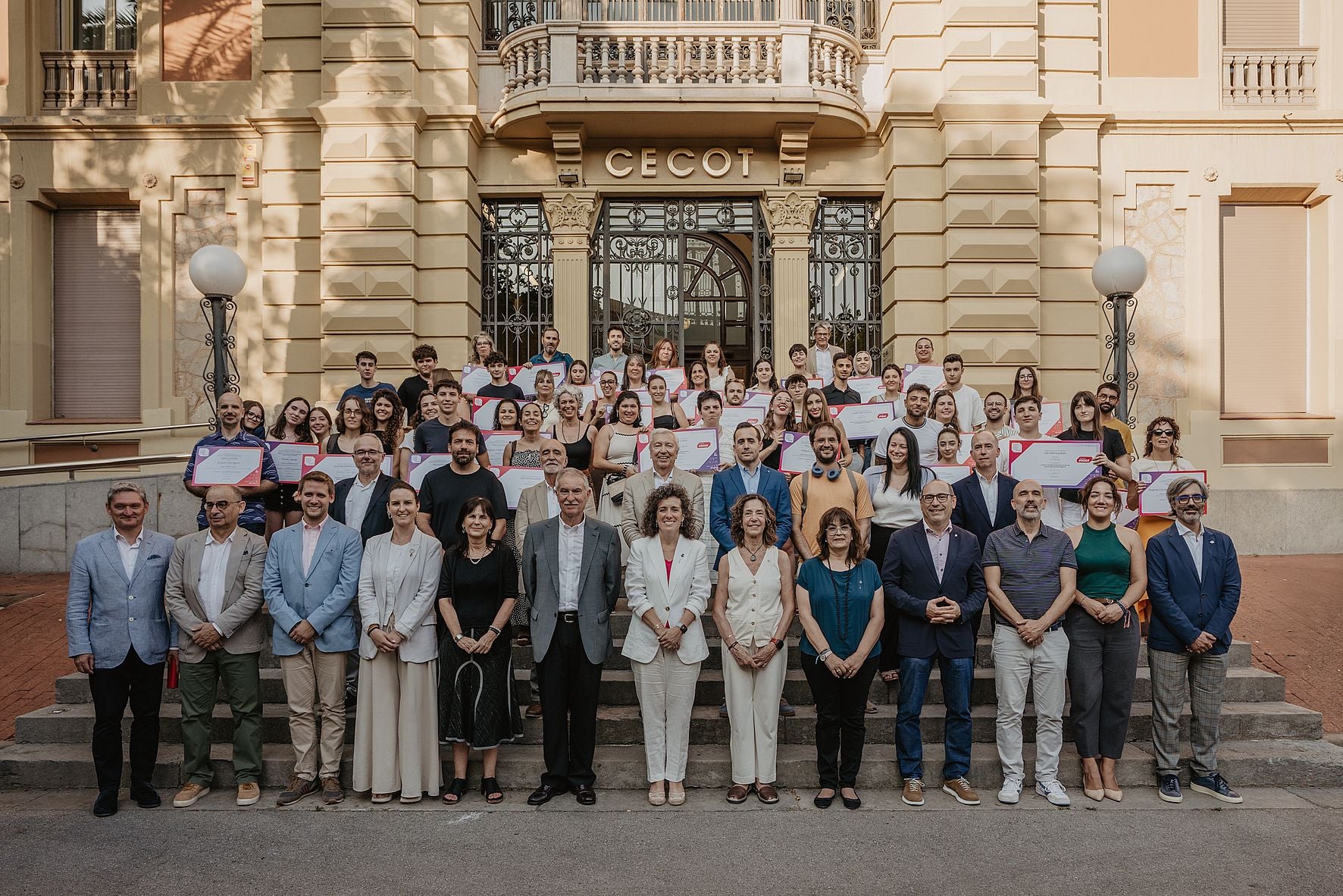 Lliurament de guardons a l'alumnat participant als Premis Nous i Noves Professionals | Ajuntament de Terrassa