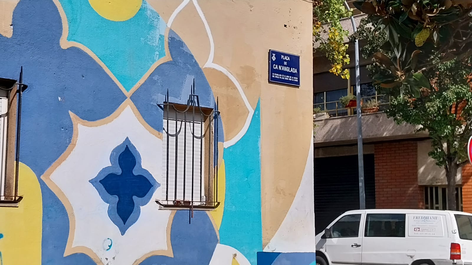 El projecte A-Porta es dur a terme al barri de Ca n'Anglada | CONFAVC