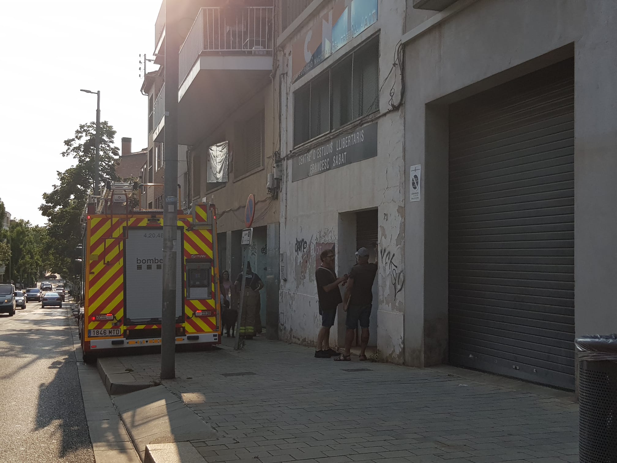 Rescaten tres persones atrapades a un ascensor a la carretera de Montcada | Lluïsa Tarrida
