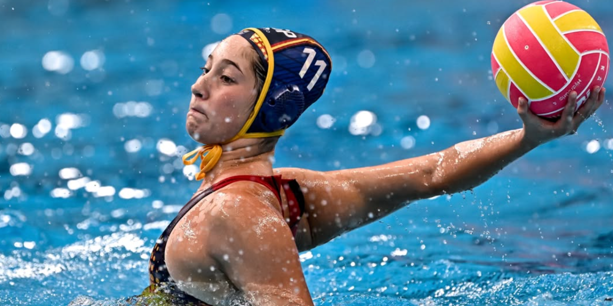 La selección de waterpolo femenina y masculina disputan las semifinales del Mundial de Singapur / RFEN
