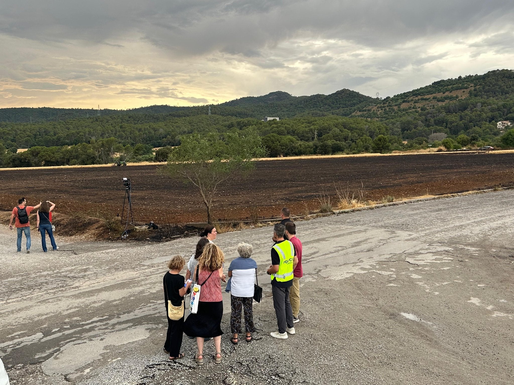 Així ha quedat el terreny després de l'incendi a l'Anella Verda | Aj. Terrassa