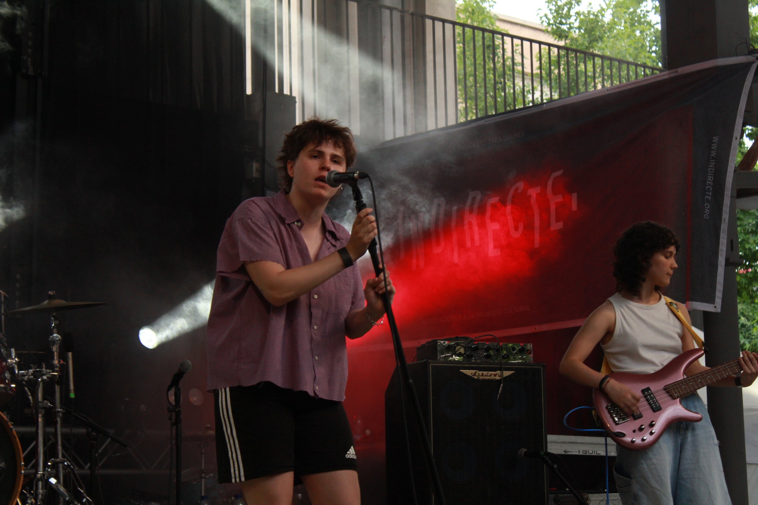El grup madrileny de rock alternatiu Amor Líquido van tocar ahir, dissabte 5 de juliol, a l'Espai Vapor durant la Festa Major de Terrassa | Lucía Rivera