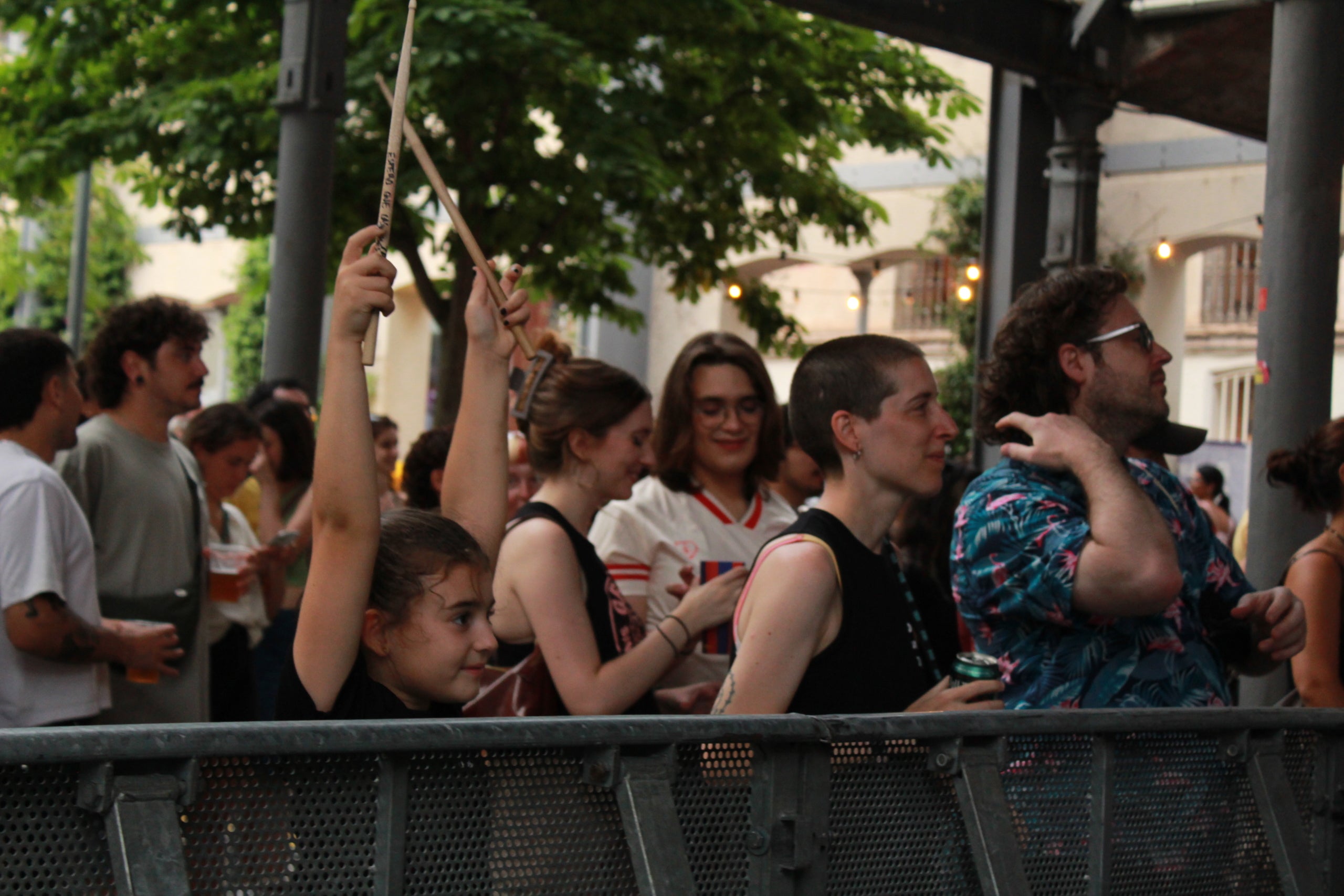 El grup madrileny de rock alternatiu Amor Líquido van tocar ahir, dissabte 5 de juliol, a l'Espai Vapor durant la Festa Major de Terrassa | Lucía Rivera