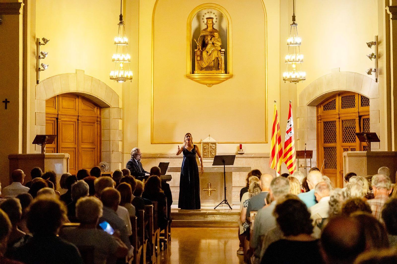 Acte institucional commemoratiu dels Fets Històrics del 4 de setembre de 1713 a Terrassa, que va comptar amb la lectura del Manifest Commemoratiu dels Fets Històrics del 4 de setembre de 1713 a Terrassa, redactat per la historiadora Mariona Vigués. Enguany, la lectura del manifest va a anar a càrrec del vicepresident de la Coordinadora de Grups de Cultura Popular i Tradicional Catalana de Terrassa, Joan Valcárcel; i amb el Concert commemoratiu a càrrec de la soprano Laia Camps, acompanyada al piano per Joan Martínez Colàs, que van interpretar “Sons d’un Poble”, amb obres d’Enric Morera, Eduard Toldrà, Pau Casals, Matilde Escalas, Narcisa Freixas, Josep Ribas i Amadeu Vives | Rafel Casonava BCF