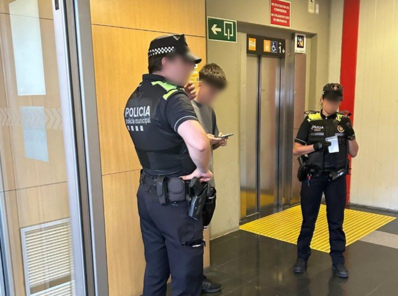 Actuació de la Policia Municipal de Terrassa a l'estació Terrassa Est | PMT