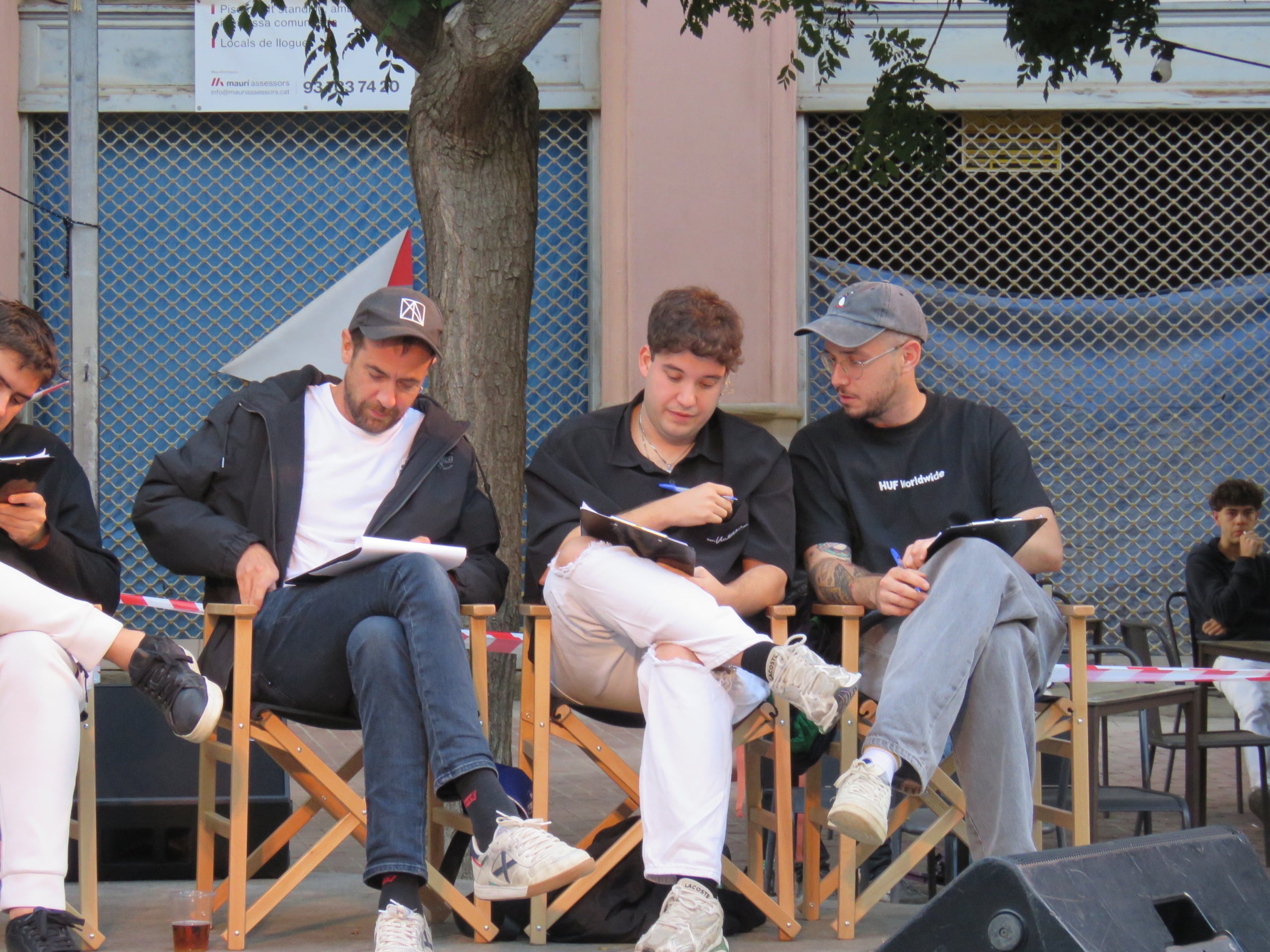 La plaça Vella s'ha omplert aquest divendres, 26 de setembre, de música i rimes amb el Catalunya Freestyle, la primera competició de freestyle en català de la història. Una vintena de participants van mostrar el seu talent davant d'un jurat format per Lildami, Kapo 013, Joel Diaz, Galgo Lento i Sergi Anguera. Els tres millors classificats van aconseguir un premi de 200 euros i l'oportunitat de competir a la gran final del Catalunya Freestyle. La jornada va finalitzar amb un showcase del grup terrassenc, Hereus del Beat | Oriol Manrique