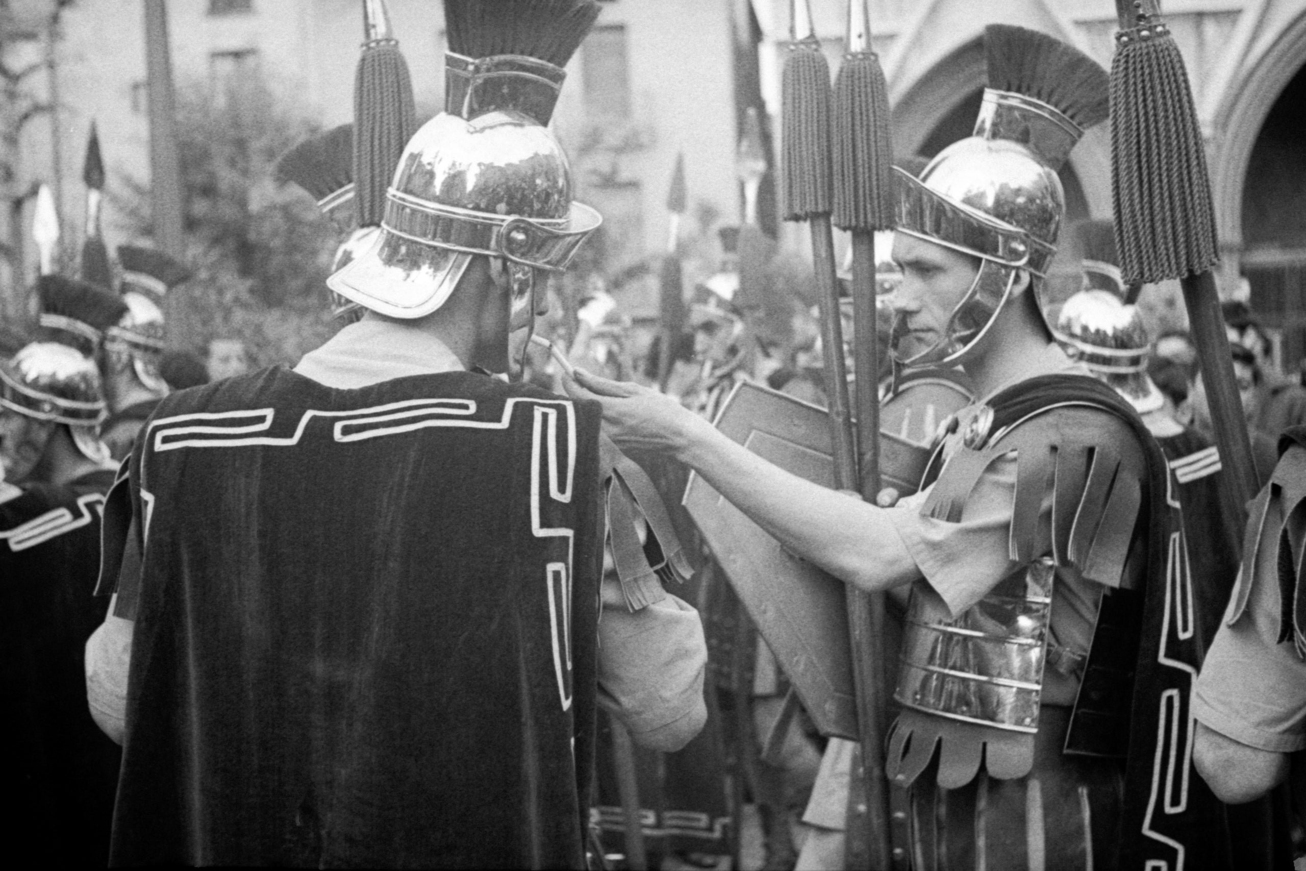 El passat divendres, 3 d'octubre, es va inaugurar l'exposició 'A l'altra banda del riu' al Centre Excursionista de Terrassa. Es tracta d'un recull d'una selecció d'imatges de Terrassa, Castellar de Vallès i Barcelona del fotògraf castellarenc Ramon Llinares. La mostra ha estat comissariada per Cristóbal Castro i Cesc Llinares | Cristóbal Castro