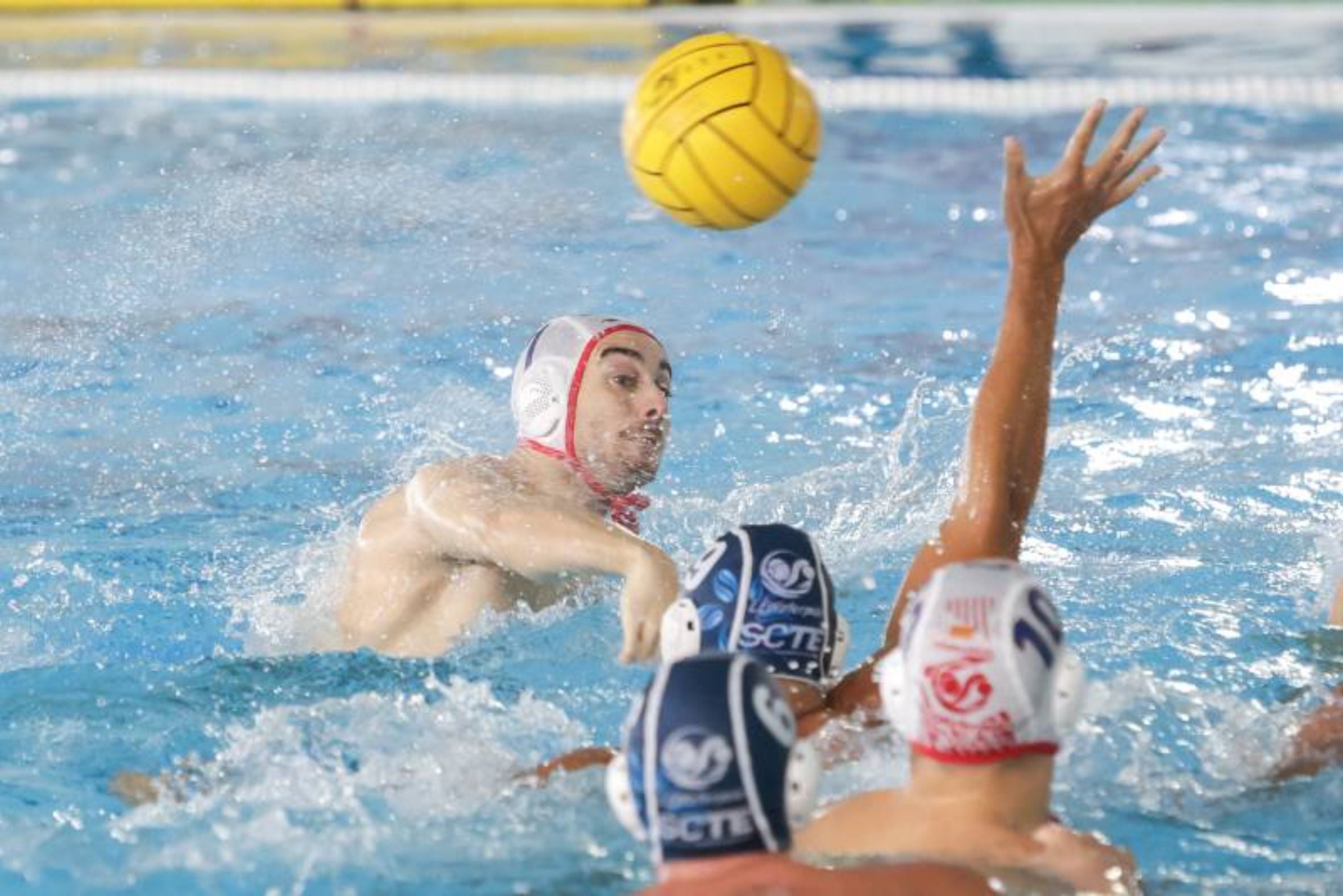 El CN Terrassa masculí suma la primera victòria a l'Eurocup contra Solaris Sibenik | RFEN