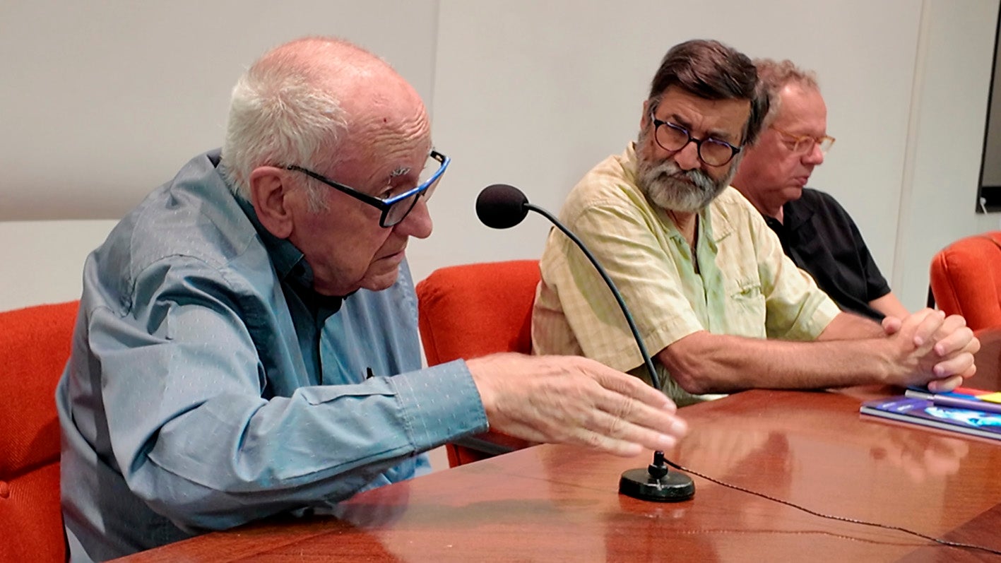 Acte de presentació de la reedició de 'Cançoner' de Feliu Formosa, amb l'autor, Màrius Massallé i Jaume Aulet | Antoni Verdaguer
