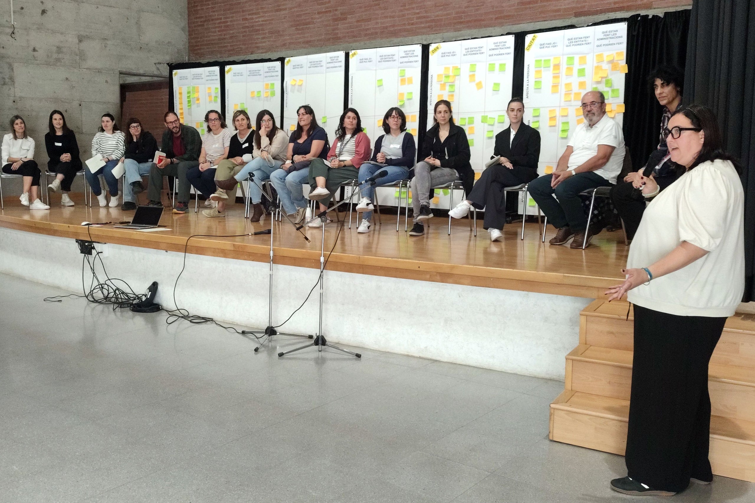 La jornada 'Solituds Connectades' en commemoració del Dia Mundial de la Gent Gran | Ajuntament de Terrassa
