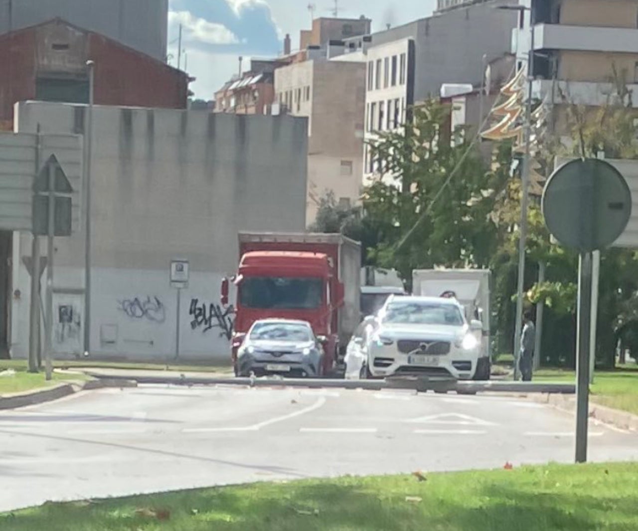 Caiguda d'un fanal a la Rambleta del Pare Alegre de Terrassa | Albert Bailera