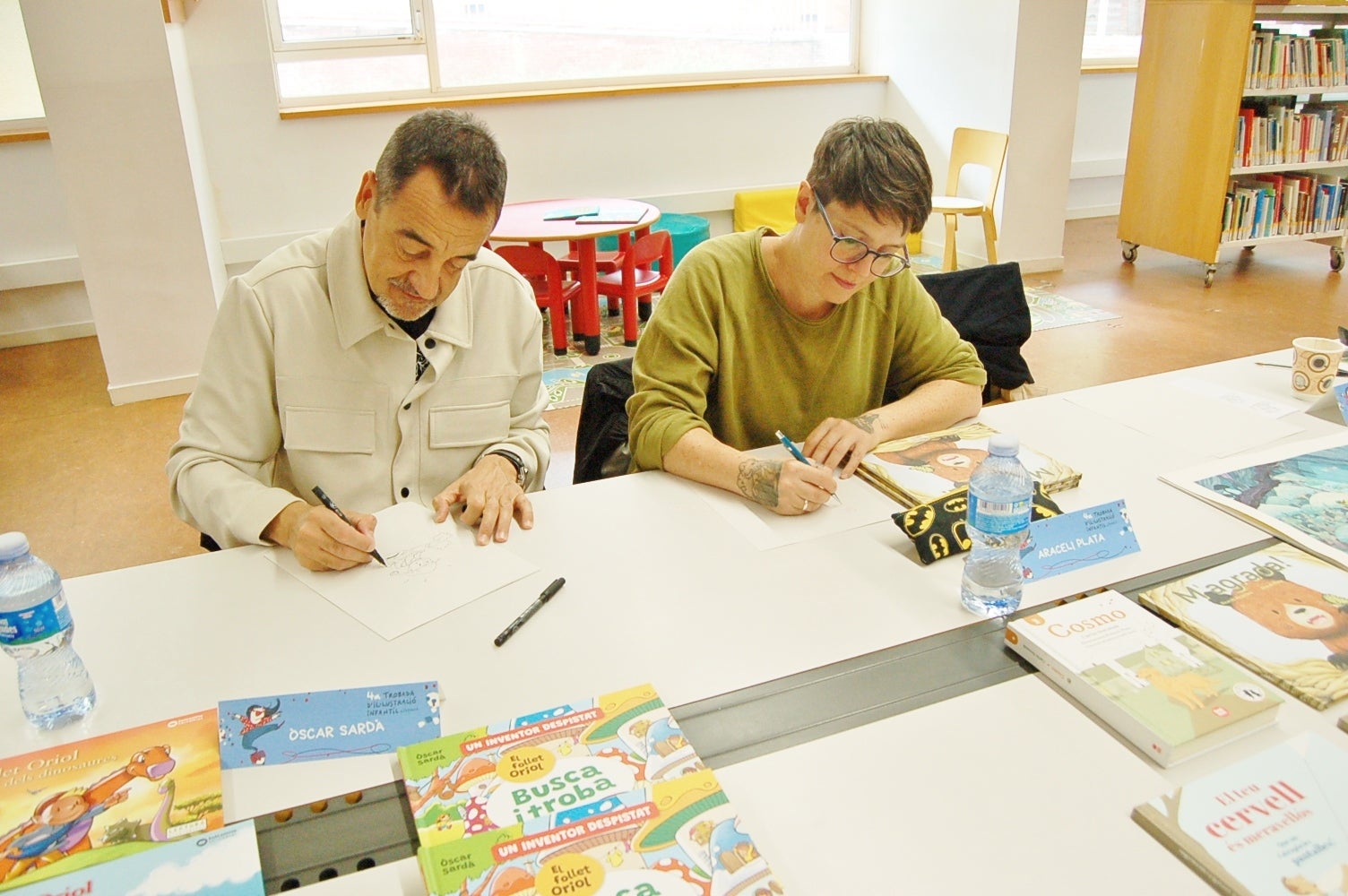 La Biblioteca Central de Terrassa va acollir aquest dissabte la 4ª Trobada d'Il.lustració Infantil, que va reunir alguns dels majors autors catalans d'aquesta disciplina de llibres per a infants i es va organitzar conjuntament amb Bambú Llibreria. Hi van participar els il·lustradors locals Kim Amate i Marta Cabrol i d'altres de fora com Núria Albesa, Maria Tolosa Cistaré, Roser Matas o Vivim del Cuentu. La trobada comptava amb la col·laboració de les editorials Mediterrània i Nanit.