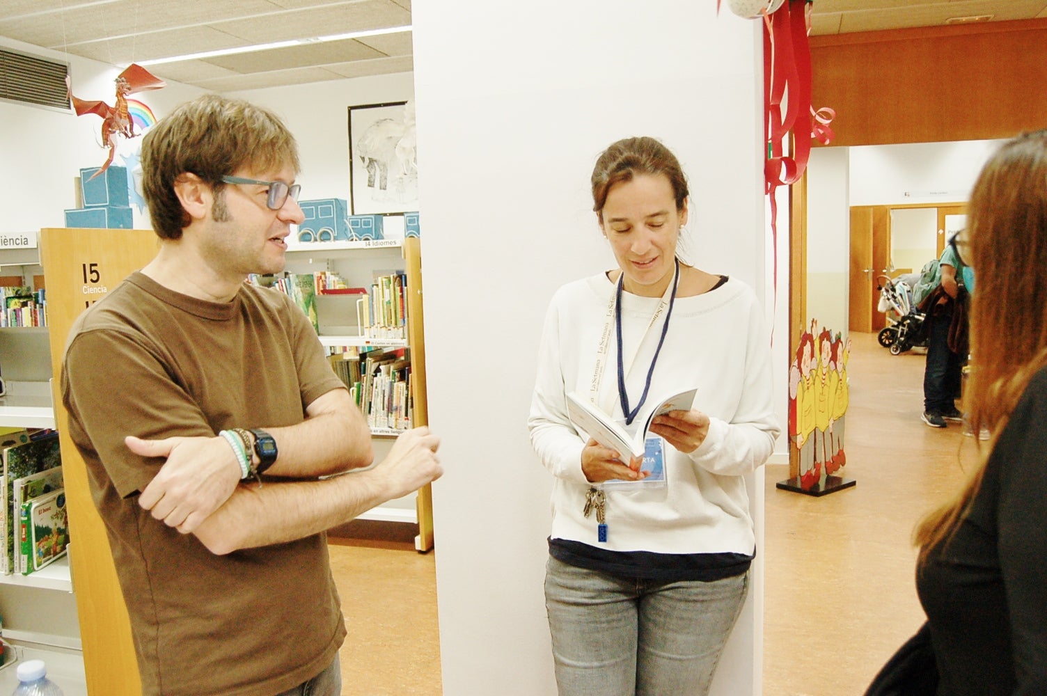 La Biblioteca Central de Terrassa va acollir aquest dissabte la 4ª Trobada d'Il.lustració Infantil, que va reunir alguns dels majors autors catalans d'aquesta disciplina de llibres per a infants i es va organitzar conjuntament amb Bambú Llibreria. Hi van participar els il·lustradors locals Kim Amate i Marta Cabrol i d'altres de fora com Núria Albesa, Maria Tolosa Cistaré, Roser Matas o Vivim del Cuentu. La trobada comptava amb la col·laboració de les editorials Mediterrània i Nanit.