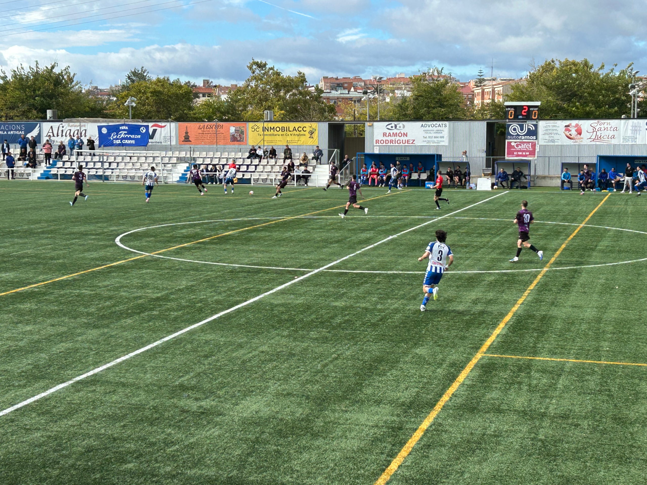 Partit entre el CP San Cristóbal i el CF Can Vidalet / Marc Pérez