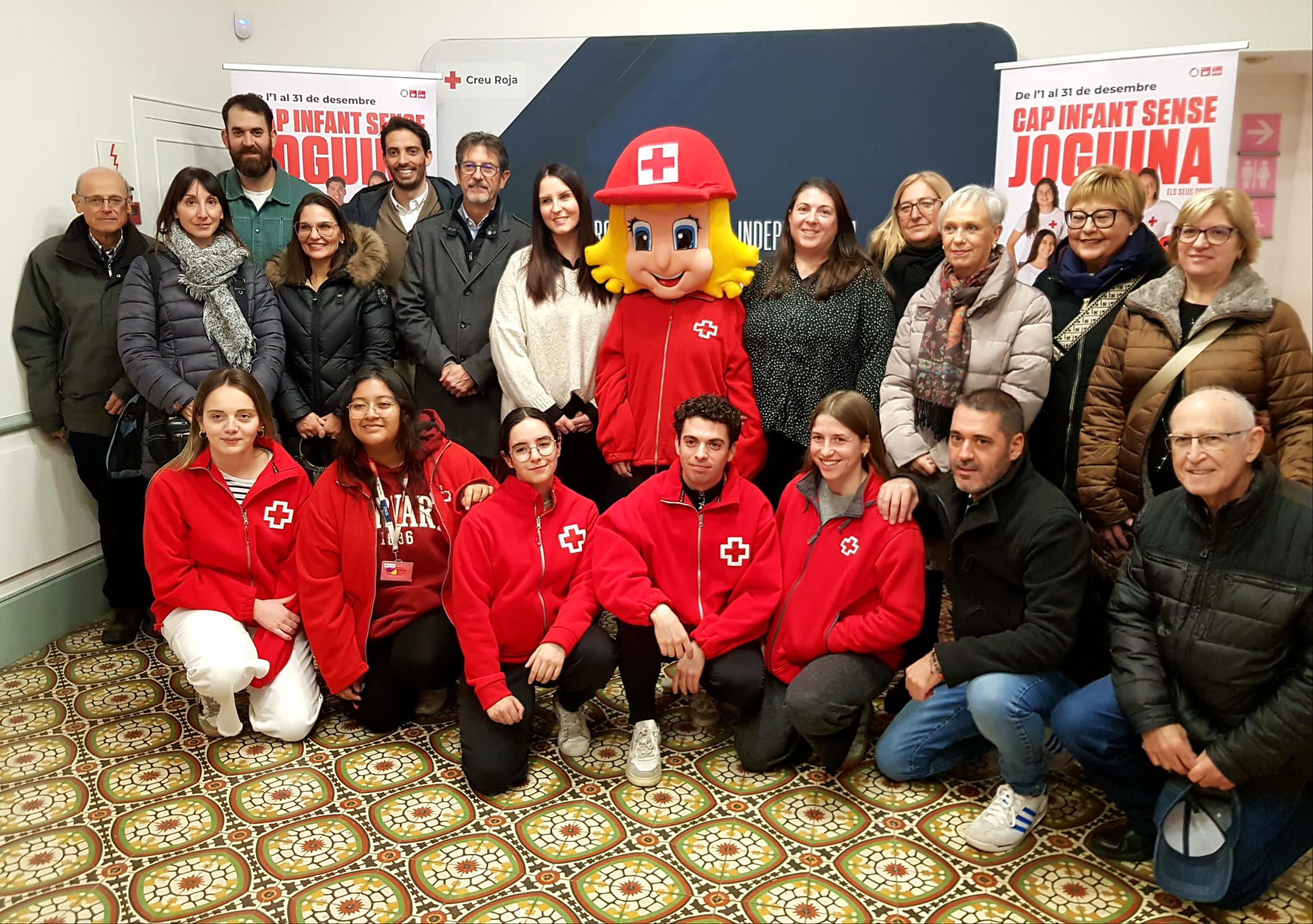 Voluntaris, patrocinadors i col·laboradors de la campanya de recollida de joguines a Terrassa | Lluïsa Tarrida