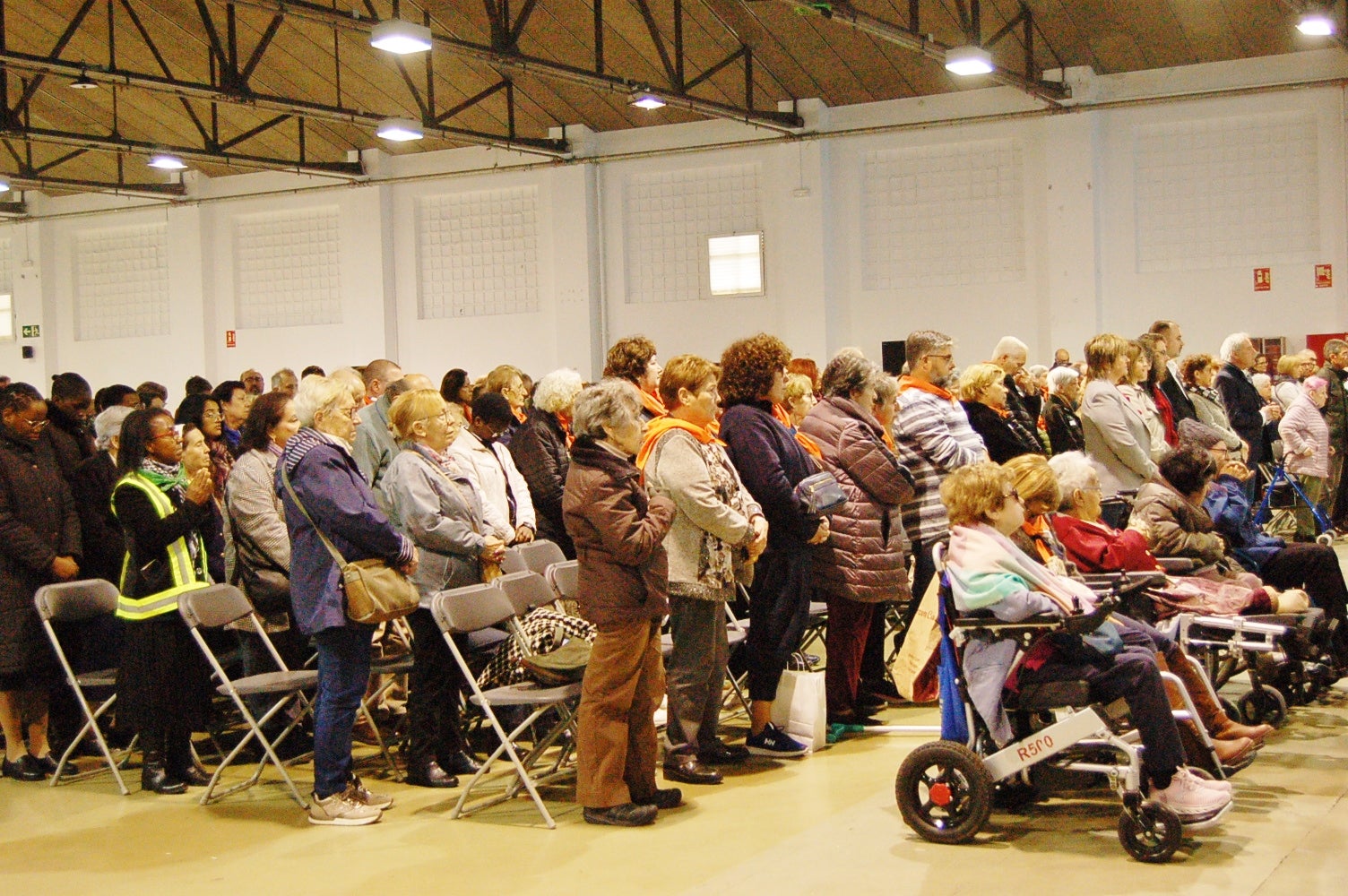 Aquest diumenge, 9 de novembre, el Recinte Firal de Terrassa ha acollit la Diada de Germanor de l'Hospitalitat de Lourdes dels bisbats de Terrassa i Sant Feliu de Llobregat i de l'Arquebisbat de Barcelona. Centenars de persones malaltes, discapacitades, voluntaris i peregrins han participat en la jornada. El bisbe de Terrassa, Salvador Cristau, ha estat l'encarregat de presidir la missa | Ramon Navarro