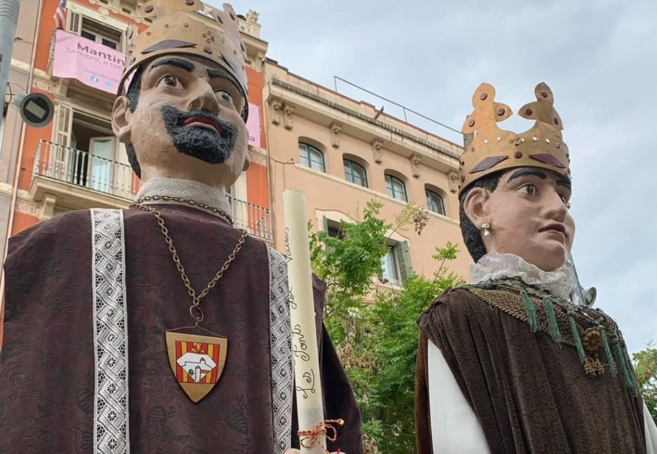 El Rei i la Reina de Les Fonts es troben en procés de restauració | Gegants de les Fonts