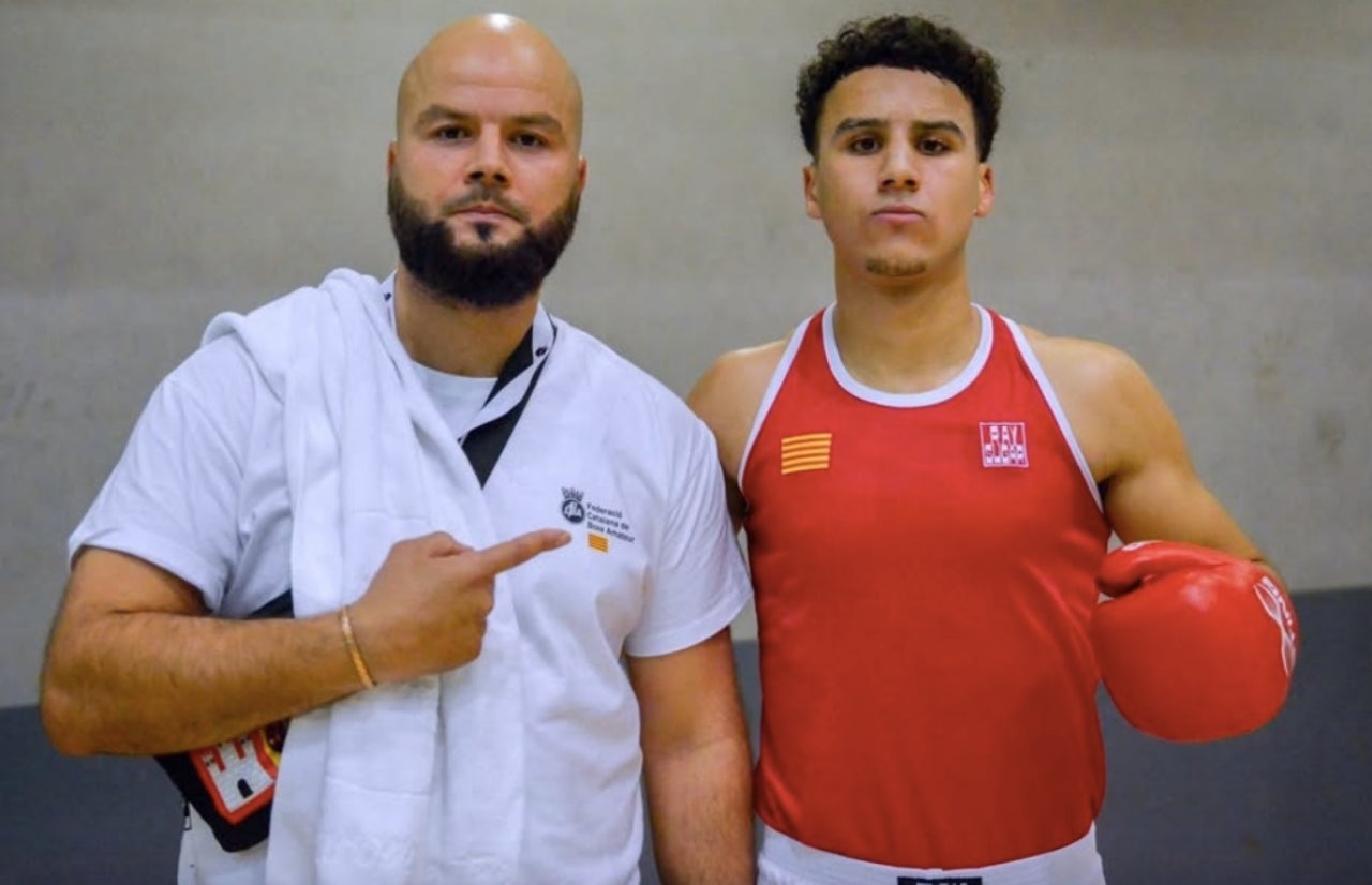 Mustapha Chadlioui Jr (dreta) s'ha penjat l'or al Campionat d'Espanya Jove de Boxa | RFEBox
