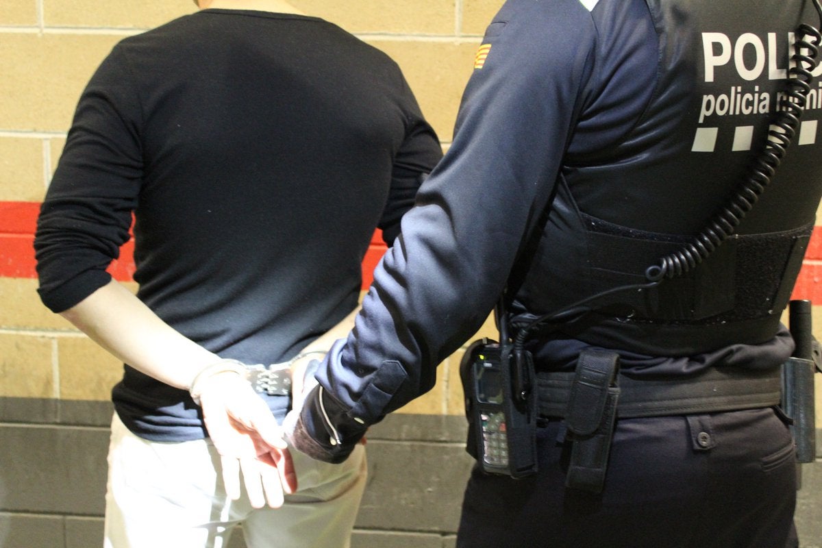 Persona detinguda | Policia Municipal de Terrassa