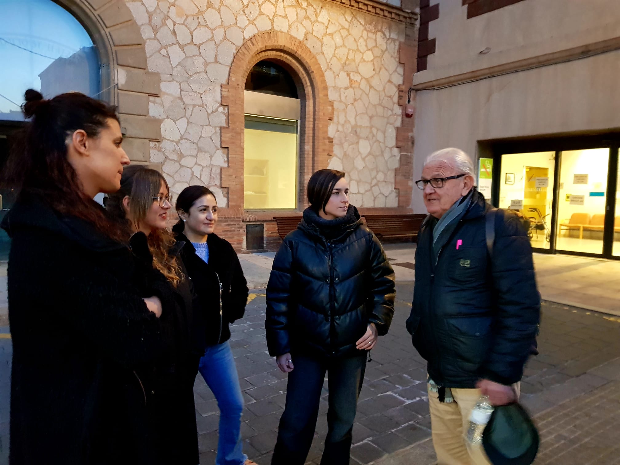 Representants de les treballadores de la residència Sant Llàtzer de Terrassa i un familiar d'una pacient | Lluïsa Tarrida