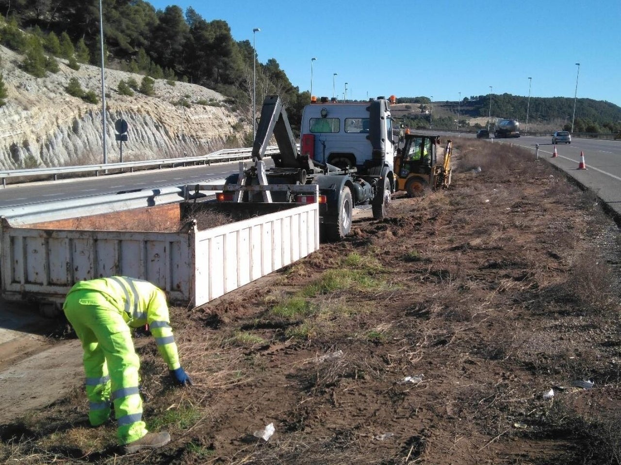 Manteniment de carreteres d'operaris | Ministeri de Transports