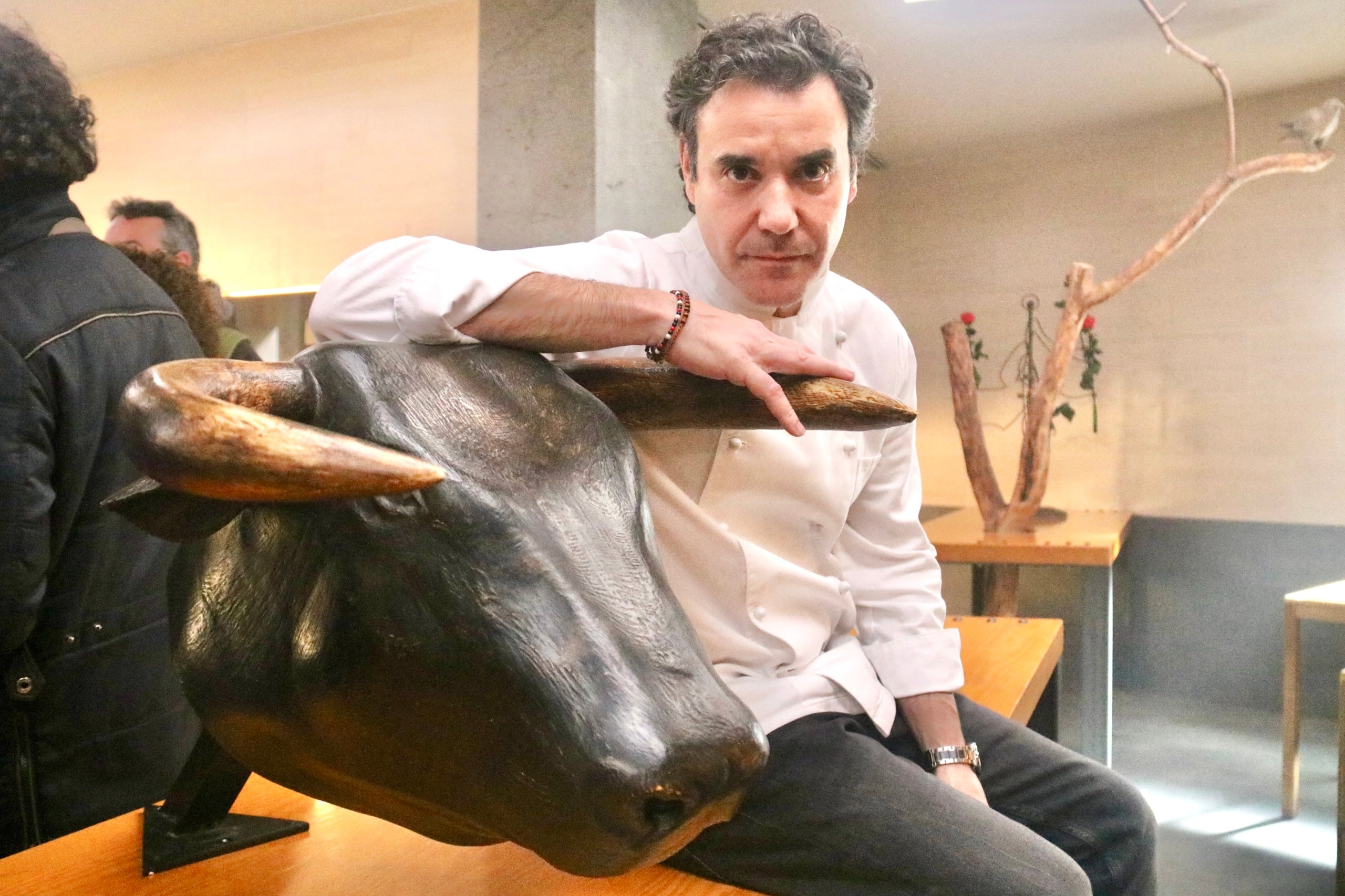 Miquel Fernández dona vida a Ferran Adrià, a la sèrie Genesi | ACN