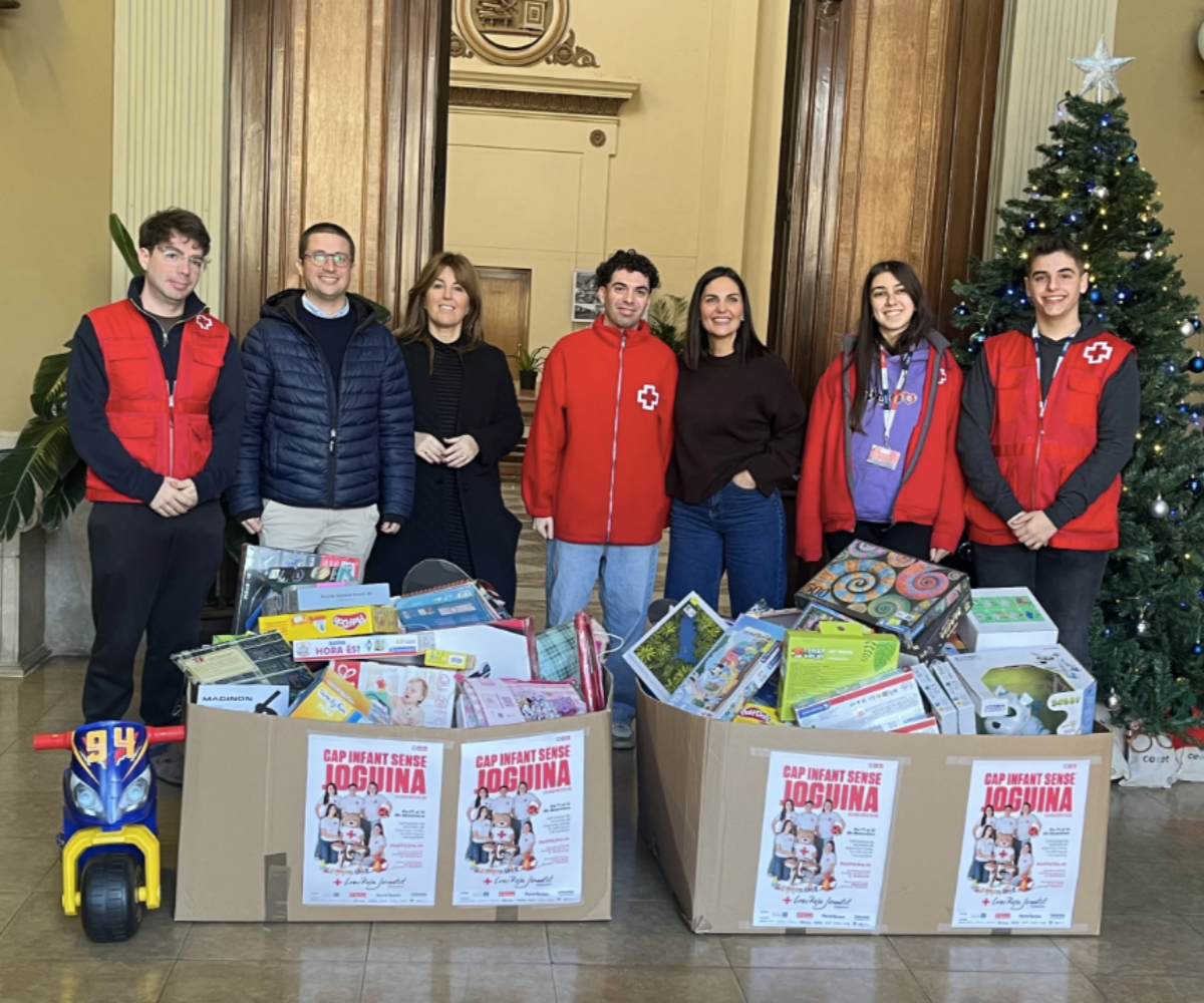 Cerclemón participa amb més de dues-centes joguines a la campanya de Creu Roja Joventut 'Cap infant sense joguina. Els seus drets en joc' | Cecot