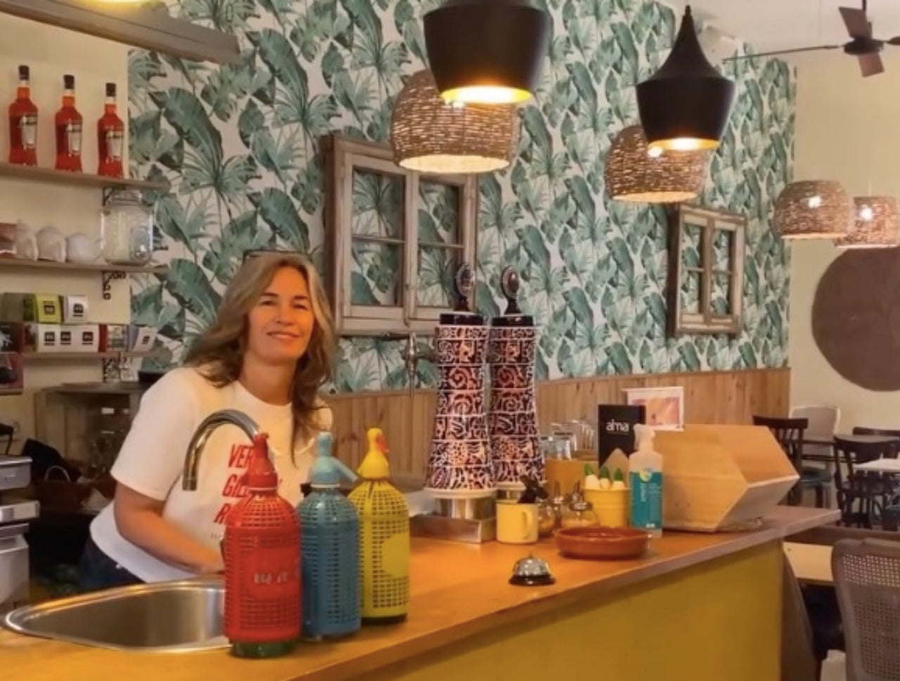 La Cruz es la impulsora del proyecto gastronómico ·V· Gastrobar