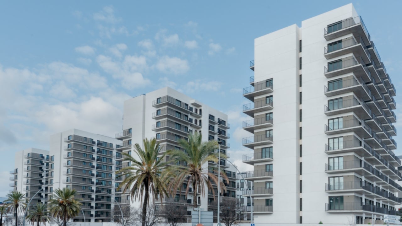 Projecció de com seran els edificis de pisos comercialitzats de l'AEG | Argis 