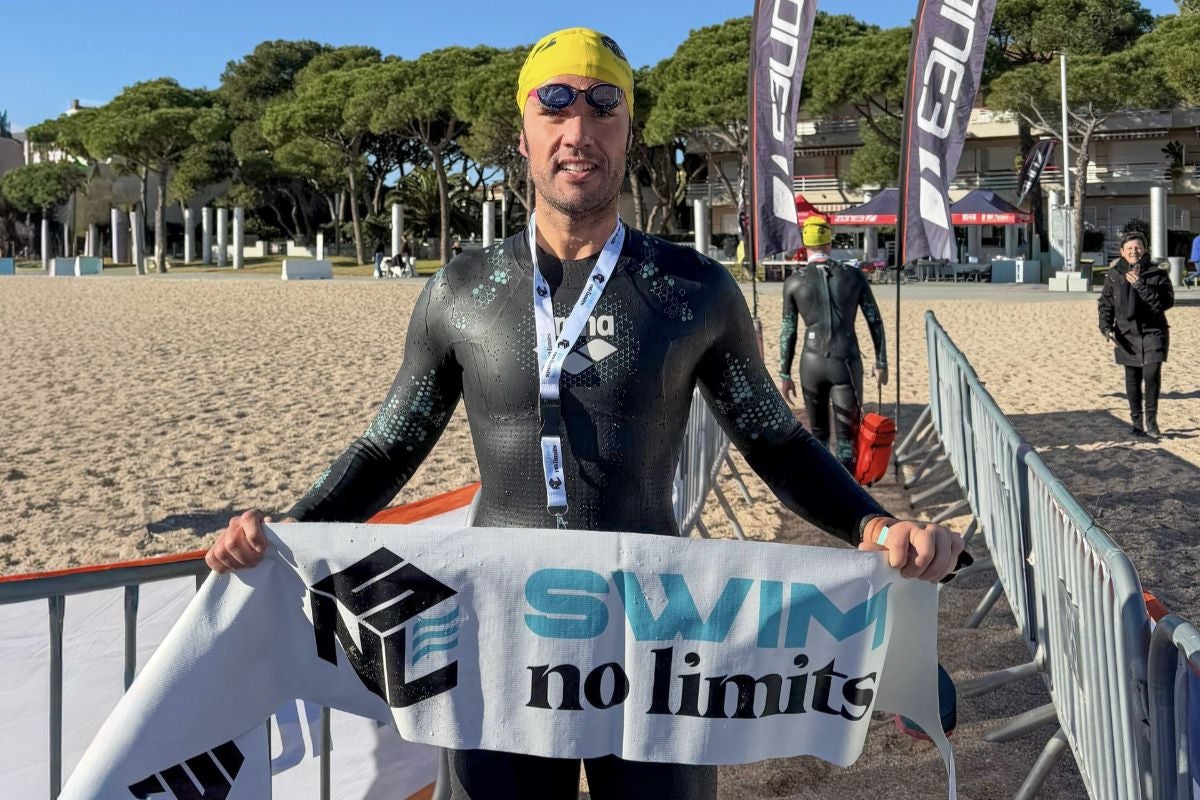 Mario Guillén s'imposa a la Travessia Swim No Limits Winter de Platja d'Aro 1500m | CN Terrassa