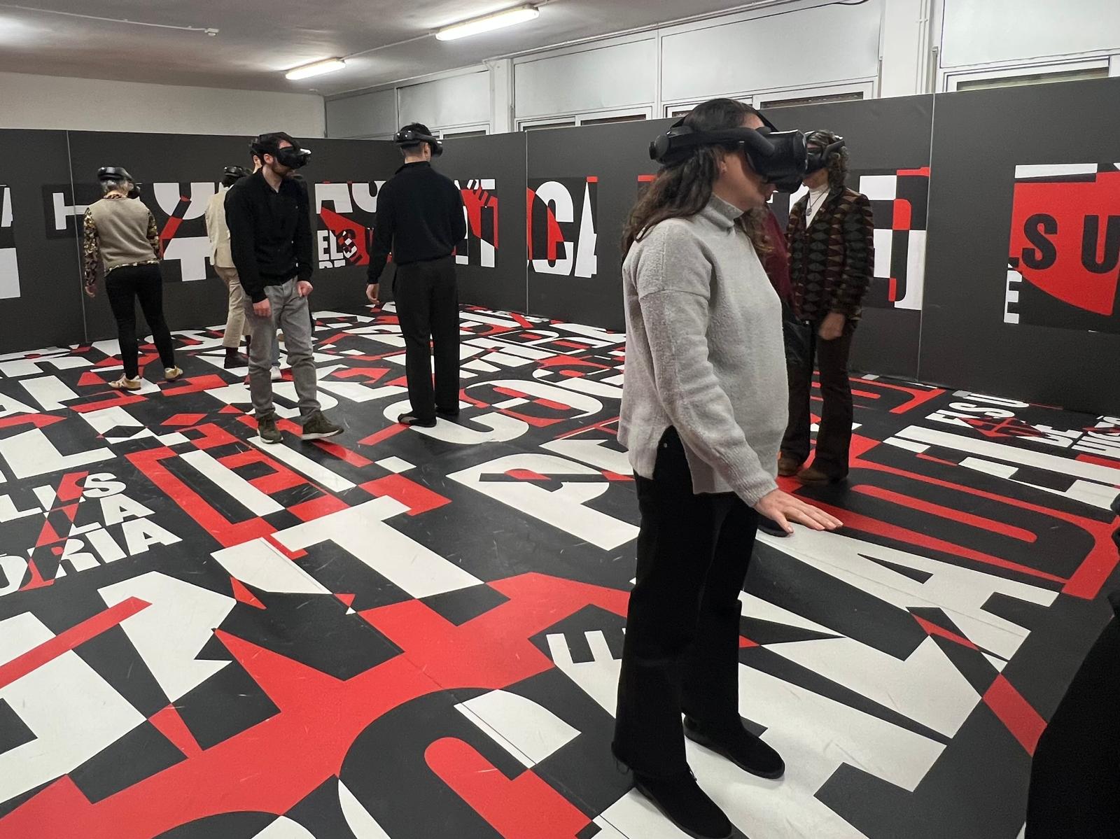 'Els ulls de la història' experiència immersiva amb els alumnes de l'Institut Escola Feixes de Terrassa | Gencat