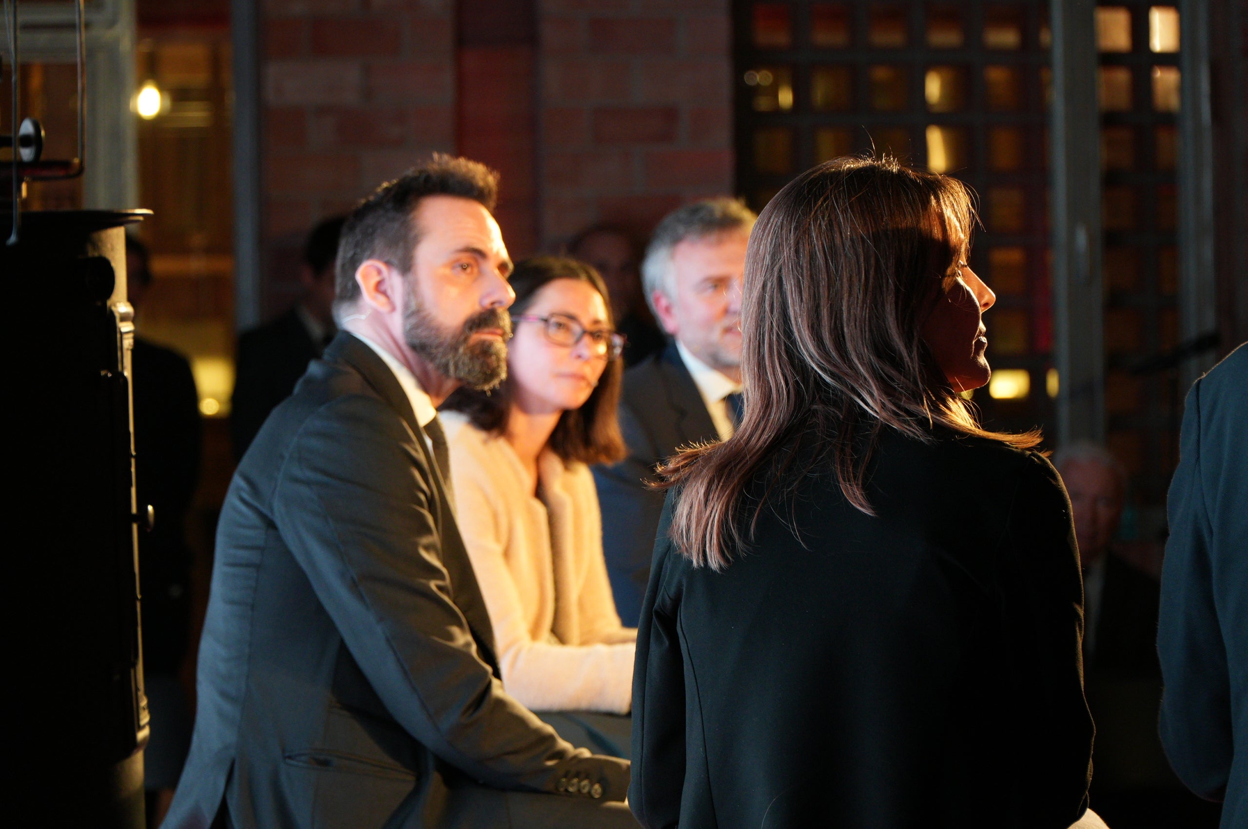 Escollint com a marc l'espai carregat d'història del Vapor de Prodis, els responsables del centre tecnològic Leitat (Laboratori d'Assajos i Investigacions Tèxtils de l'antic Acondicionamiento Tarrasense; nascut el 1906, i ara de transferència de saber a tota mena d'empreses) van celebrar aquest dimarts els seus 120 anys de vida rodejats de figures locals i nacionals de la ciència i la indústria. Estaven acompanyats dels terrassencs Miquel Sàmper, conseller d'Empresa, i Josep Rull, president del Parlament de Catalunya, d'exconsellers com Jordi Baget i Roger Torrent, de diputats locals i nacionals i de membres de la patronal Cecot, la Cambra de Comerç de Terrassa i el campus egarenc de la UPC. Hi van parlar la tinenta d'alcalde de Promoció Econòmica, Meritxell Lluís, el president de Leitat, Ramón Pastor, i el director general, Jordi Cabrafiga. I van convidar per a un debat sobre el futur de la investigació científica catalana aplicada a l'empresa Josep Usall, director de l'Institut de Recerca i Tecnologia Agroalimentàries; Begoña Benito, directora del Vall d'Hebron Institut de Recerca; Laura López, directora de projectes de recerca de l'Institut Català d'Investigació Química; i Sergi Figuerola, director de la Fundació i2CAT. Leitat desenvolupa anualment 500 projectes industrials, 89 europeus i 159 estatals d'I-D-i i presta més de 11.000 serveis avançats, des dels nous materials a la fabricació additiva en 3D, passant per fonts de proteïnes alternatives | Jan Romero