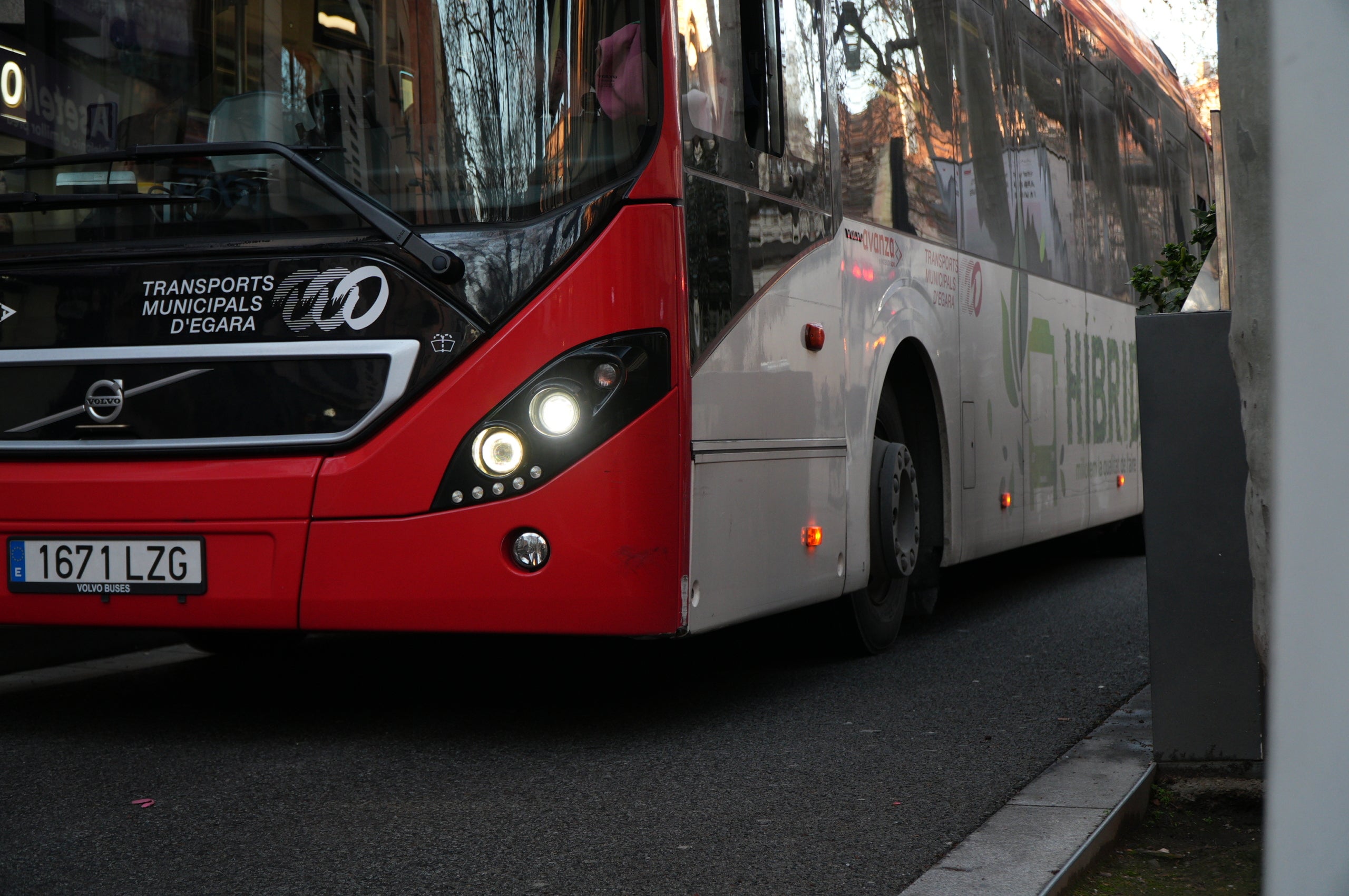 L'ordenança incorpora per primer cop una normativa específica sobre transport públic urbà | Jan Romero