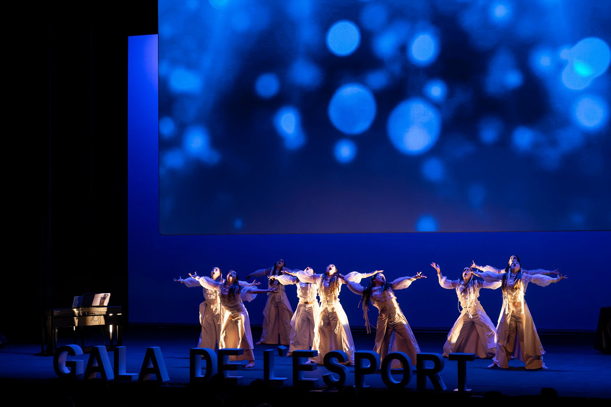 El Teatre Principal va acollir dimarts a la tarda la 51a Gala de l'Esport – Trofeu Lluís Francino i Riera. L'objectiu del certament és retre homenatge a l'esport de la ciutat i als i les esportistes locals, així com entitats, directius i tècnics que hagin destacat durant l'any 2025. El gran triomfar de la nit va ser el waterpolista Álvaro Granados, que va ser nomenat millor Esportista de l'any. En esport adaptat, el guanyador va ser el nedador Jacobo Garrido | Mireia Comas