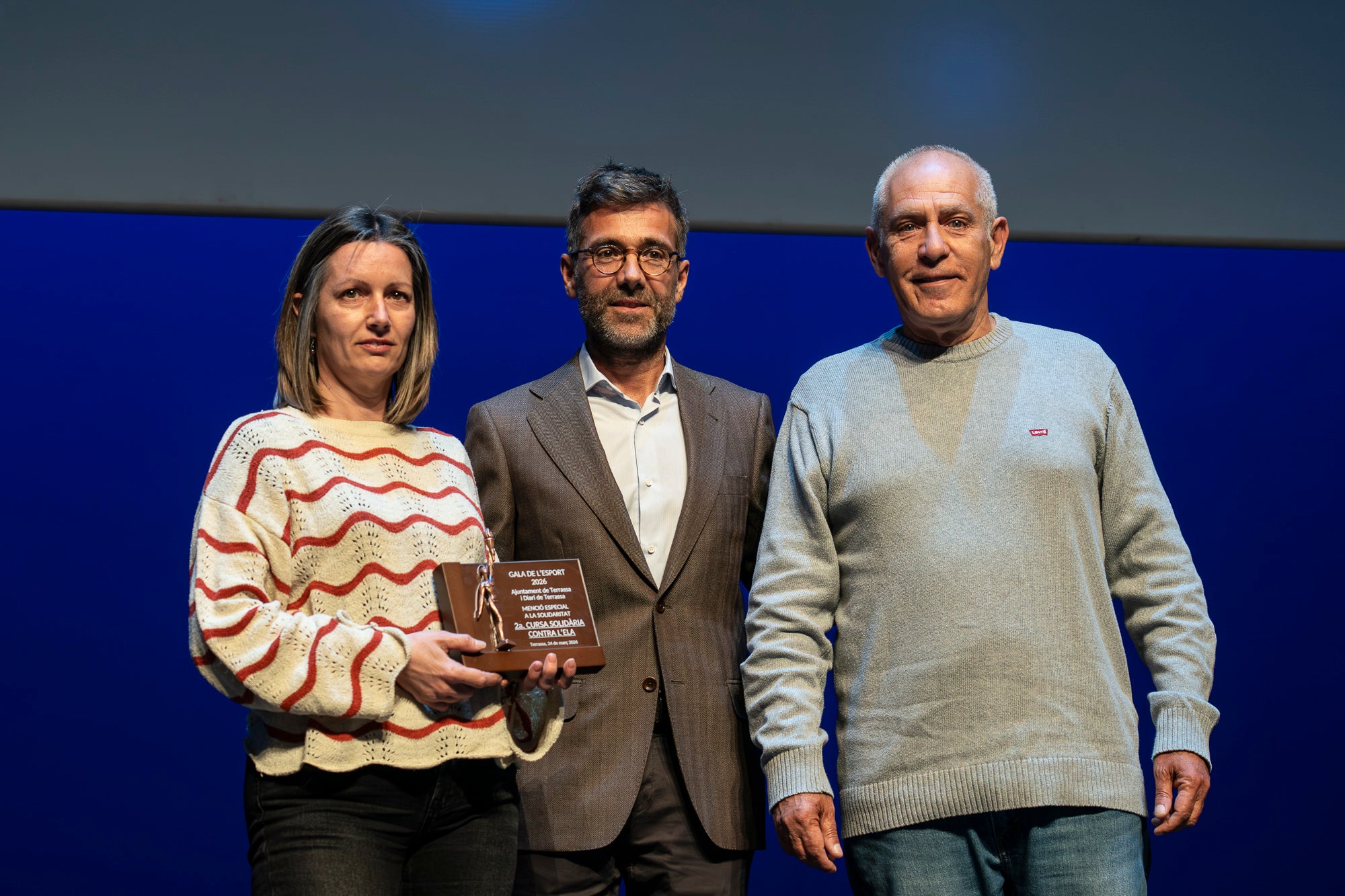 El Teatre Principal va acollir dimarts a la tarda la 51a Gala de l'Esport – Trofeu Lluís Francino i Riera. L'objectiu del certament és retre homenatge a l'esport de la ciutat i als i les esportistes locals, així com entitats, directius i tècnics que hagin destacat durant l'any 2025. El gran triomfar de la nit va ser el waterpolista Álvaro Granados, que va ser nomenat millor Esportista de l'any. En esport adaptat, el guanyador va ser el nedador Jacobo Garrido | Mireia Comas