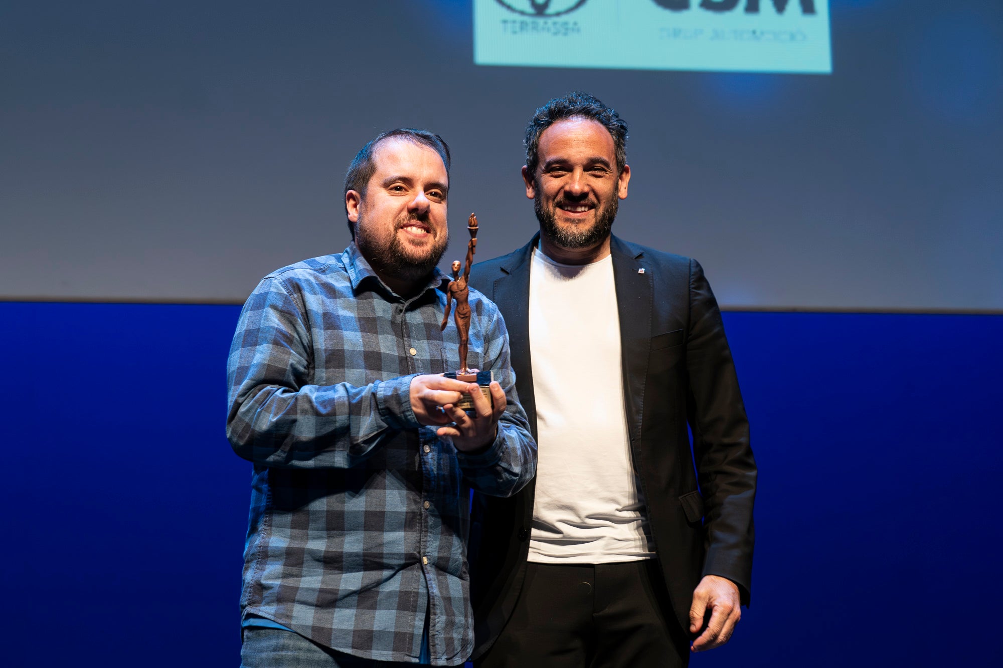 El Teatre Principal va acollir dimarts a la tarda la 51a Gala de l'Esport – Trofeu Lluís Francino i Riera. L'objectiu del certament és retre homenatge a l'esport de la ciutat i als i les esportistes locals, així com entitats, directius i tècnics que hagin destacat durant l'any 2025. El gran triomfar de la nit va ser el waterpolista Álvaro Granados, que va ser nomenat millor Esportista de l'any. En esport adaptat, el guanyador va ser el nedador Jacobo Garrido | Mireia Comas