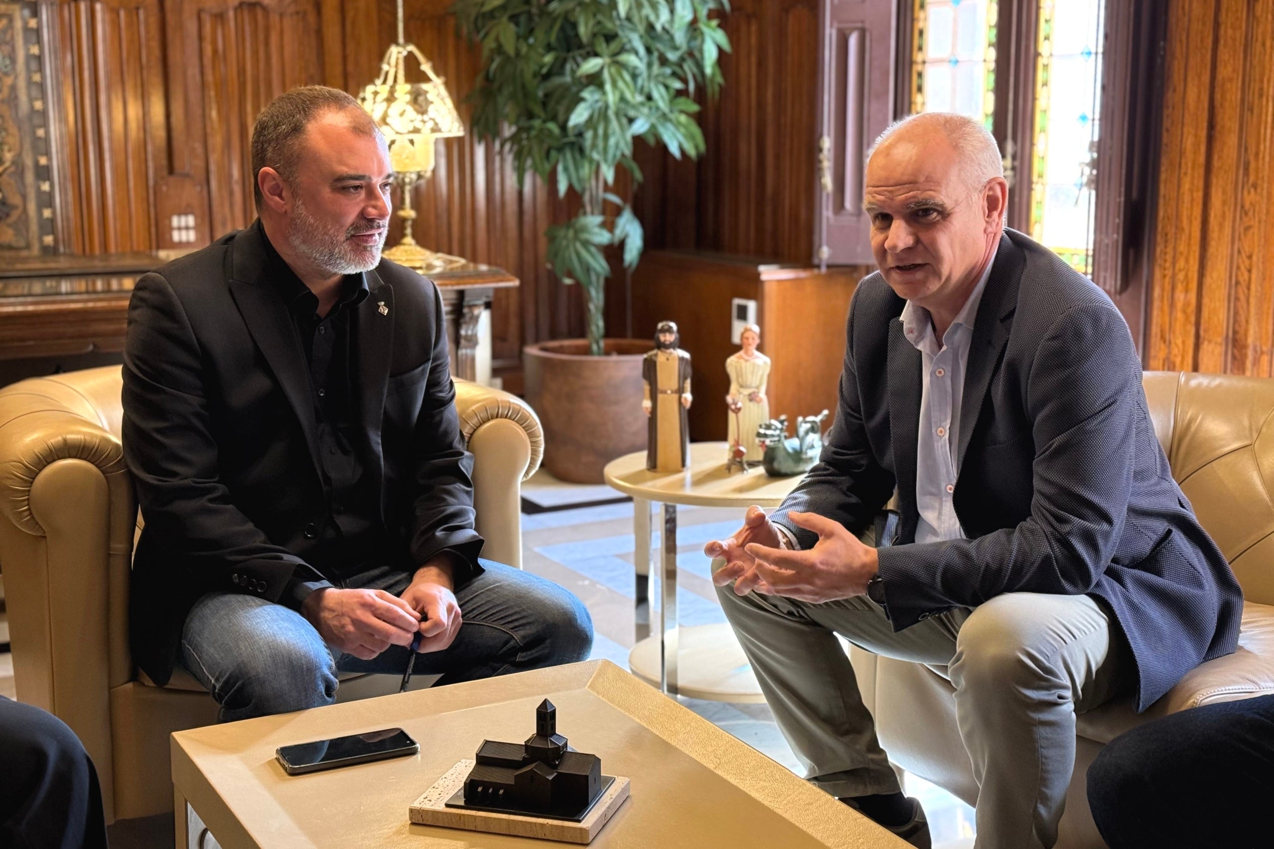 Reunió entre Pere Mora Segués, nou gerent de TAIGUA, i Jordi Ballart, alcalde de Terrassa | Ajuntament de Terrassa
