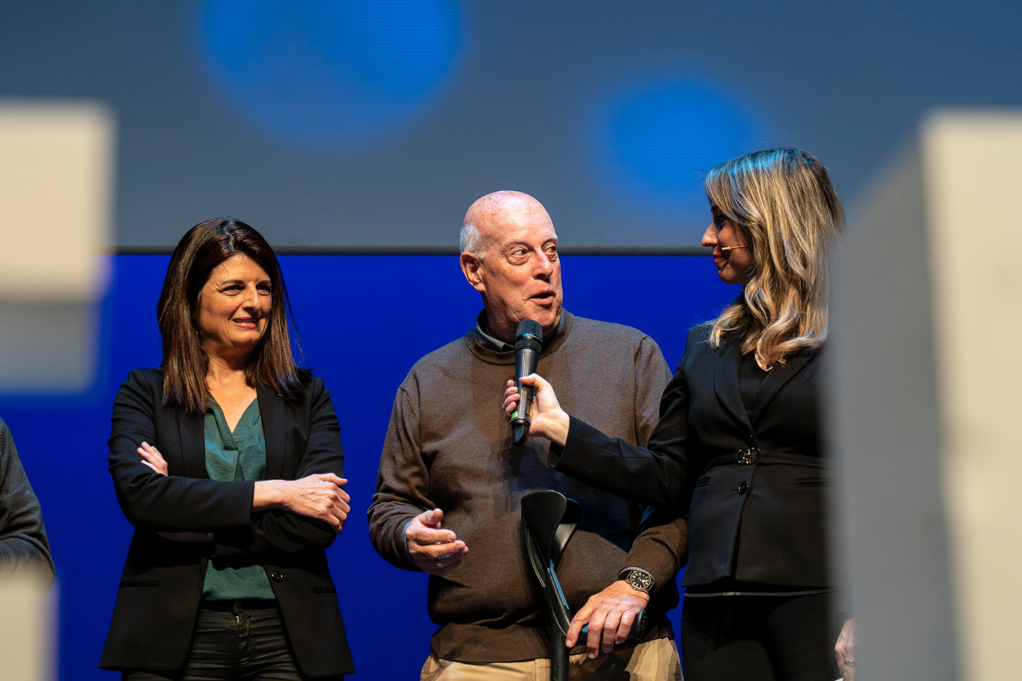 El Teatre Principal va acollir dimarts a la tarda la 51a Gala de l'Esport – Trofeu Lluís Francino i Riera. L'objectiu del certament és retre homenatge a l'esport de la ciutat i als i les esportistes locals, així com entitats, directius i tècnics que hagin destacat durant l'any 2025. El gran triomfar de la nit va ser el waterpolista Álvaro Granados, que va ser nomenat millor Esportista de l'any. En esport adaptat, el guanyador va ser el nedador Jacobo Garrido | Mireia Comas