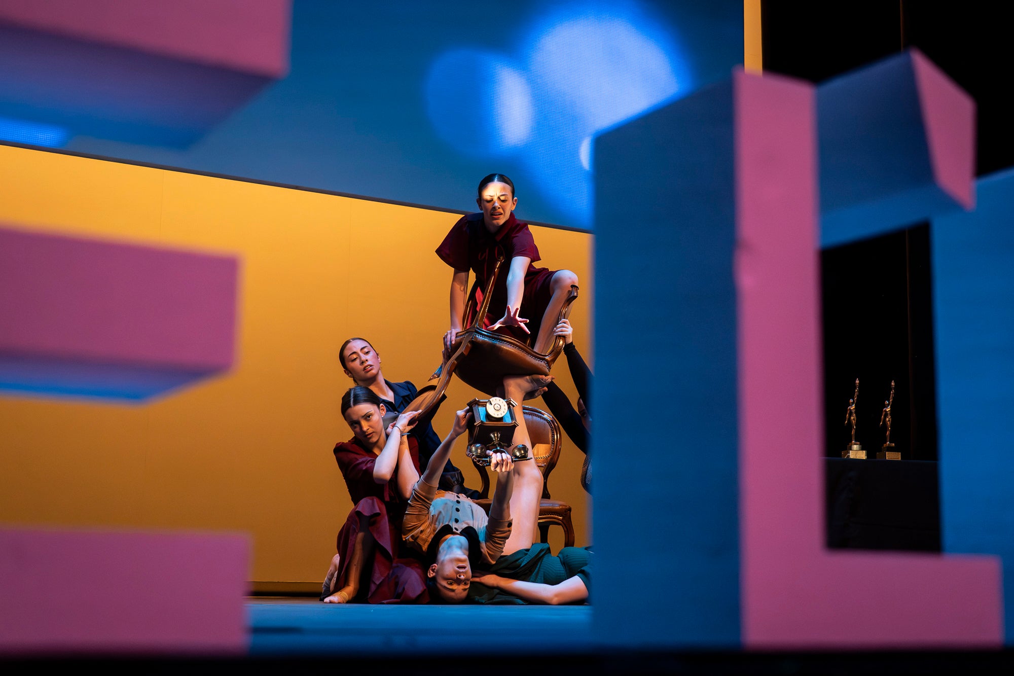 El Teatre Principal va acollir dimarts a la tarda la 51a Gala de l'Esport – Trofeu Lluís Francino i Riera. L'objectiu del certament és retre homenatge a l'esport de la ciutat i als i les esportistes locals, així com entitats, directius i tècnics que hagin destacat durant l'any 2025. El gran triomfar de la nit va ser el waterpolista Álvaro Granados, que va ser nomenat millor Esportista de l'any. En esport adaptat, el guanyador va ser el nedador Jacobo Garrido | Mireia Comas