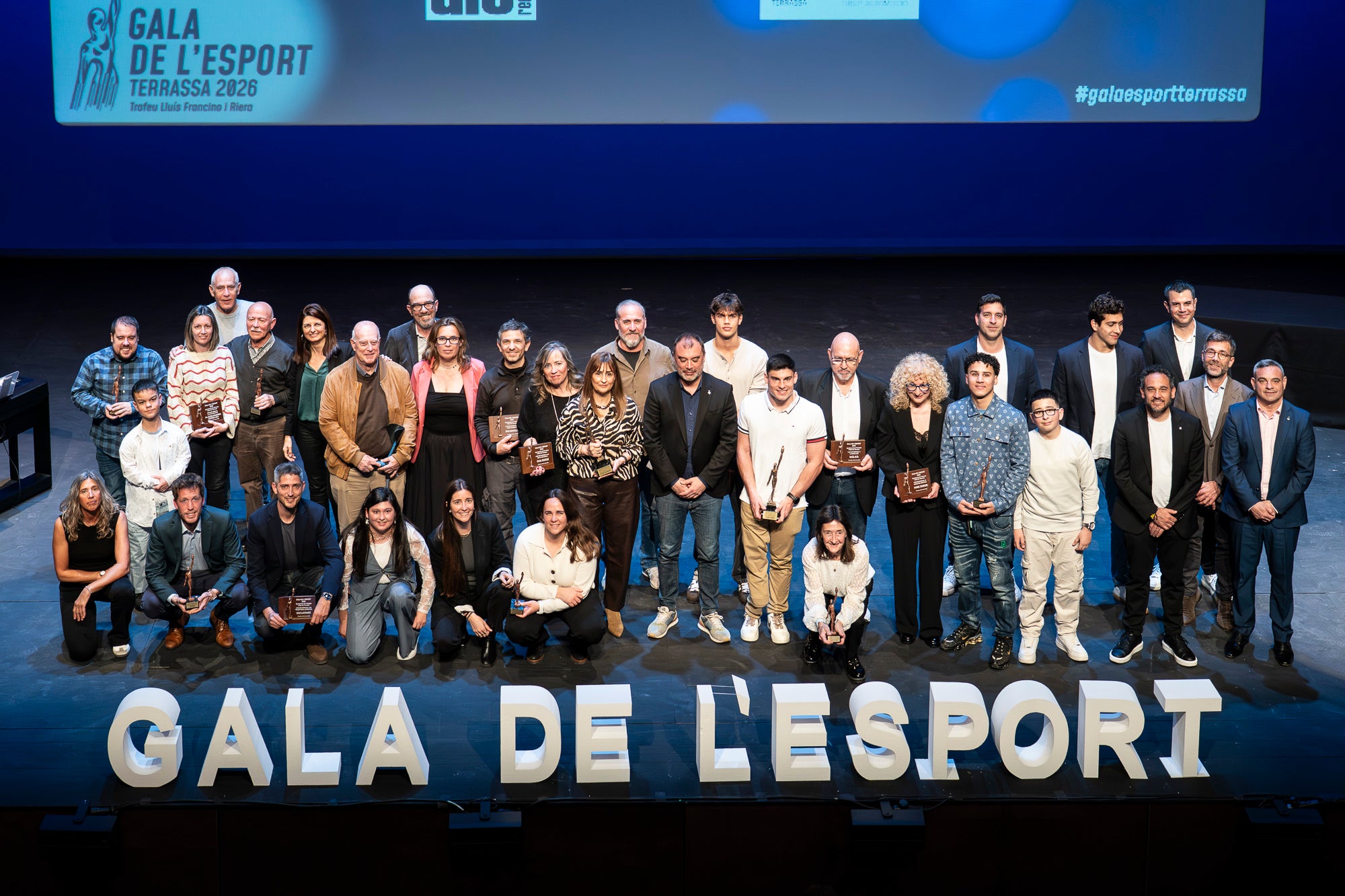 El Teatre Principal va acollir dimarts a la tarda la 51a Gala de l'Esport – Trofeu Lluís Francino i Riera. L'objectiu del certament és retre homenatge a l'esport de la ciutat i als i les esportistes locals, així com entitats, directius i tècnics que hagin destacat durant l'any 2025. El gran triomfar de la nit va ser el waterpolista Álvaro Granados, que va ser nomenat millor Esportista de l'any. En esport adaptat, el guanyador va ser el nedador Jacobo Garrido | Mireia Comas
